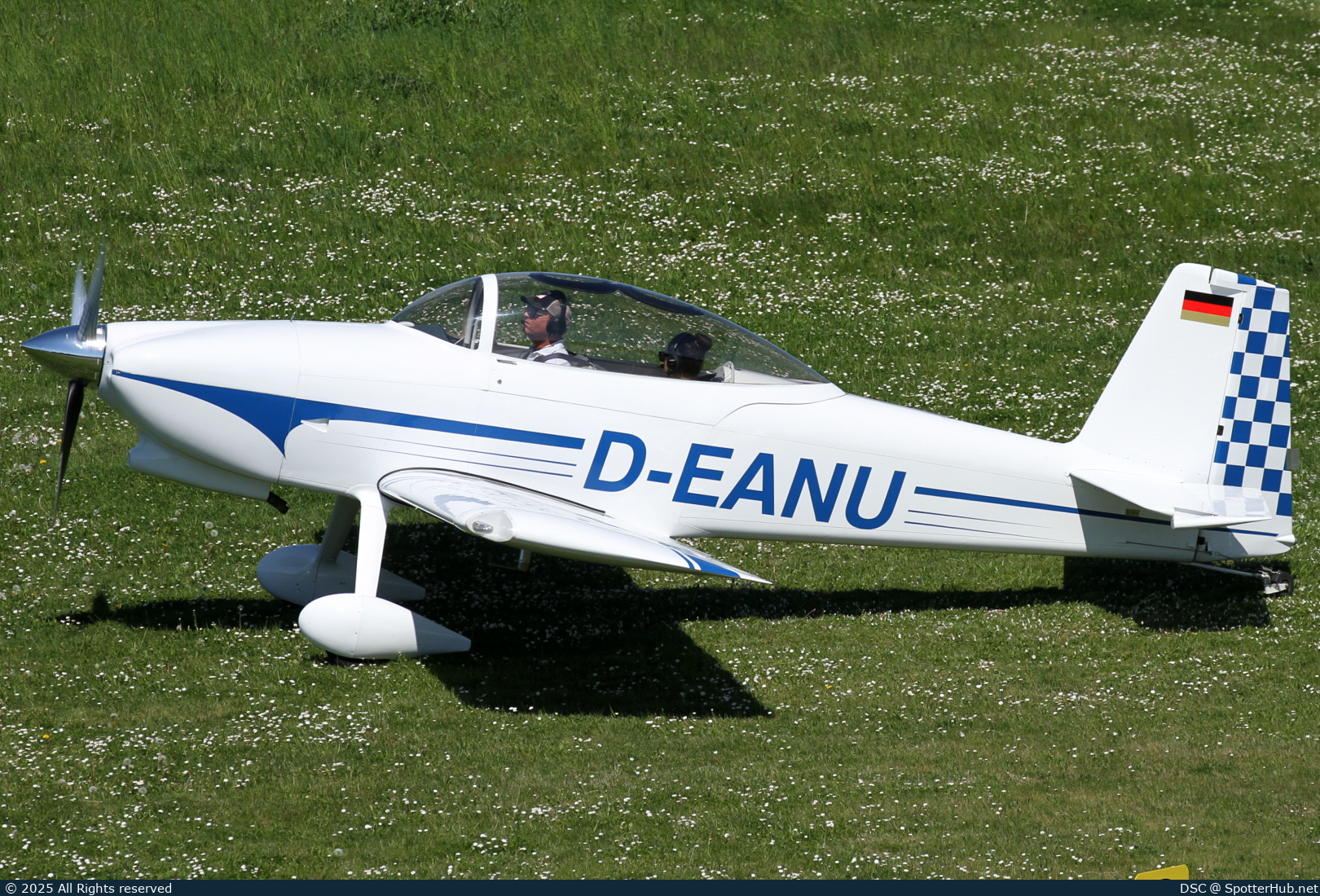 Photo of D-EANU - Vans RV-8 operated by Private