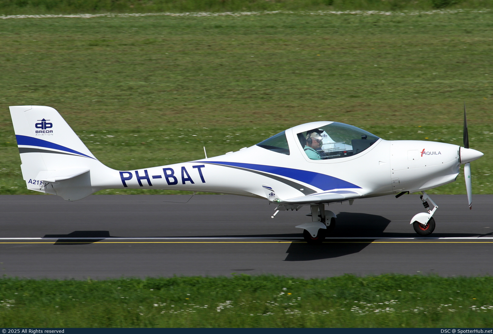 Photo of PH-BAT - Aquila A211GX operated by Breda Aviation