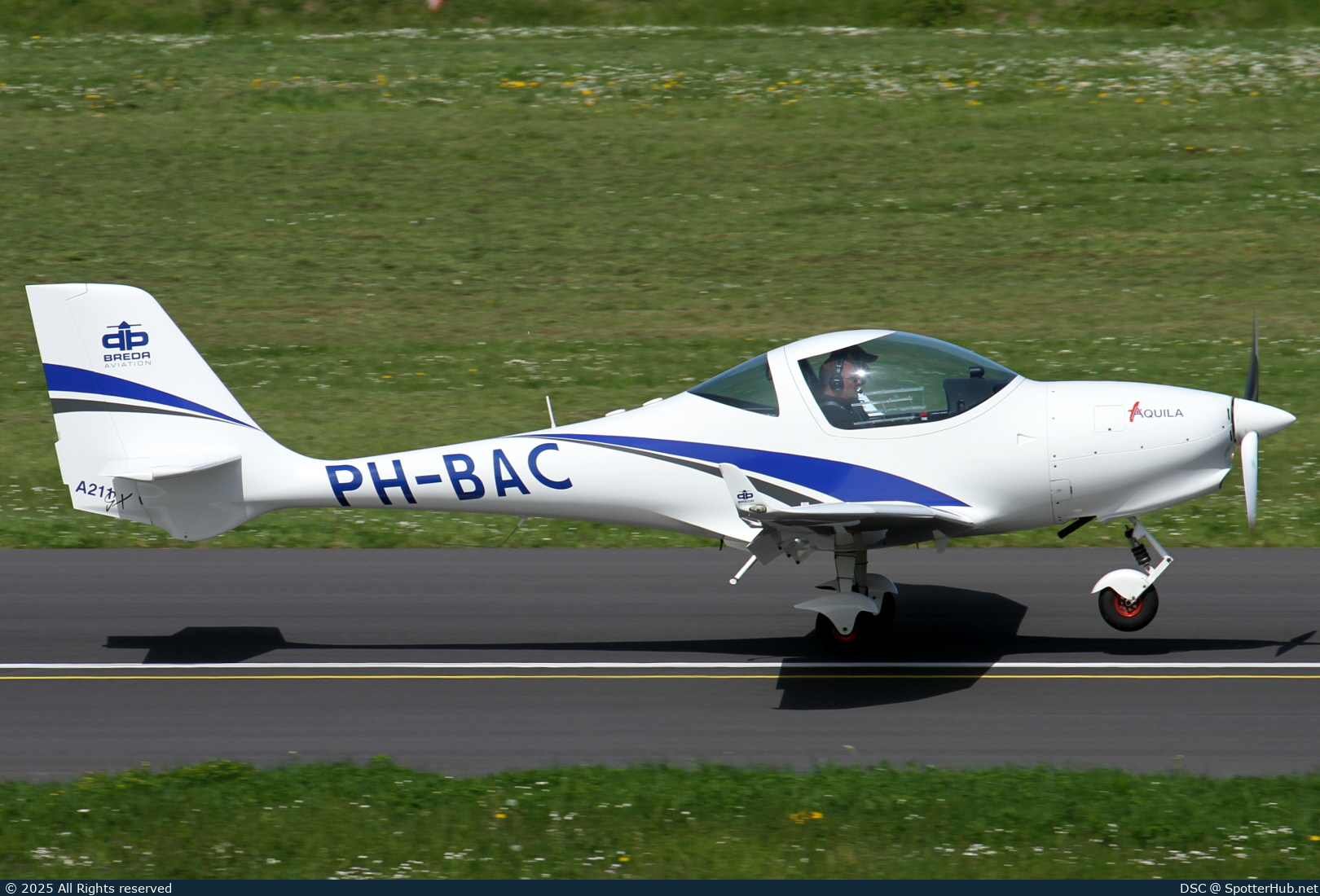 Photo of PH-BAC - Aquila A211GX operated by Breda Aviation