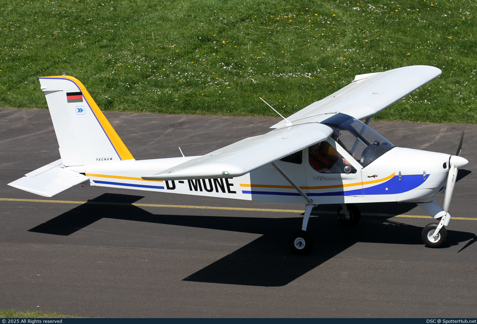 Photo of D-MONE - Tecnam P92 Echo operated by Private