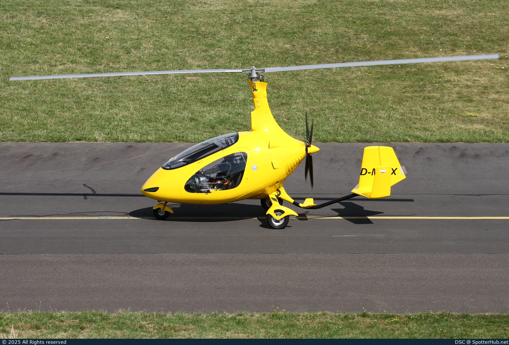 Photo of D-MICX - AutoGyro Cavalon operated by Private