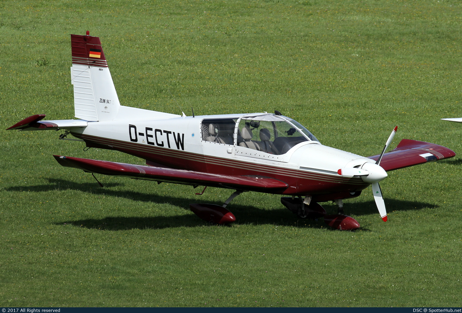 Photo of D-ECTW - Zlín Z-143L operated by Charter-Flug-Schule TAKE WINGS