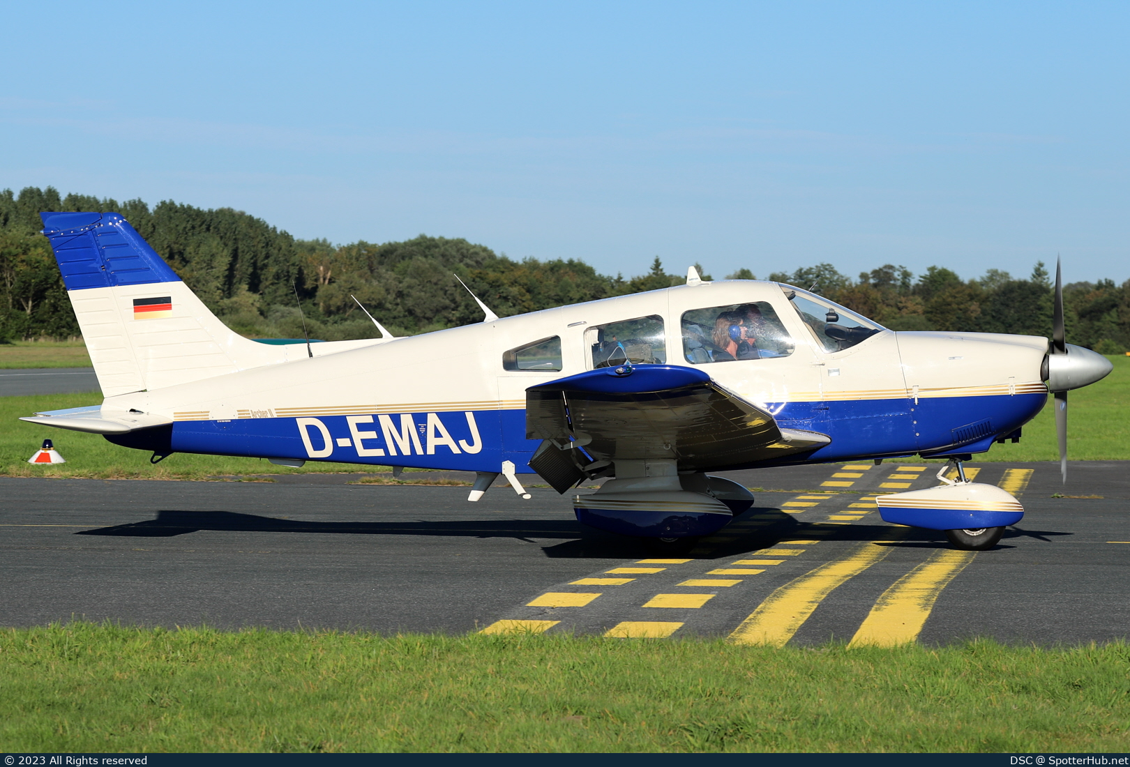 Photo of D-EMAJ - Piper PA-28-181 Archer II operated by Luftsportverein Eschendorf