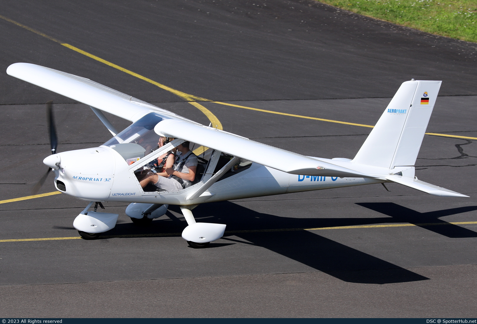 Photo of D-MIPO - Aeroprakt A-32 operated by Luftsportgemeinschaft Siebengebirge