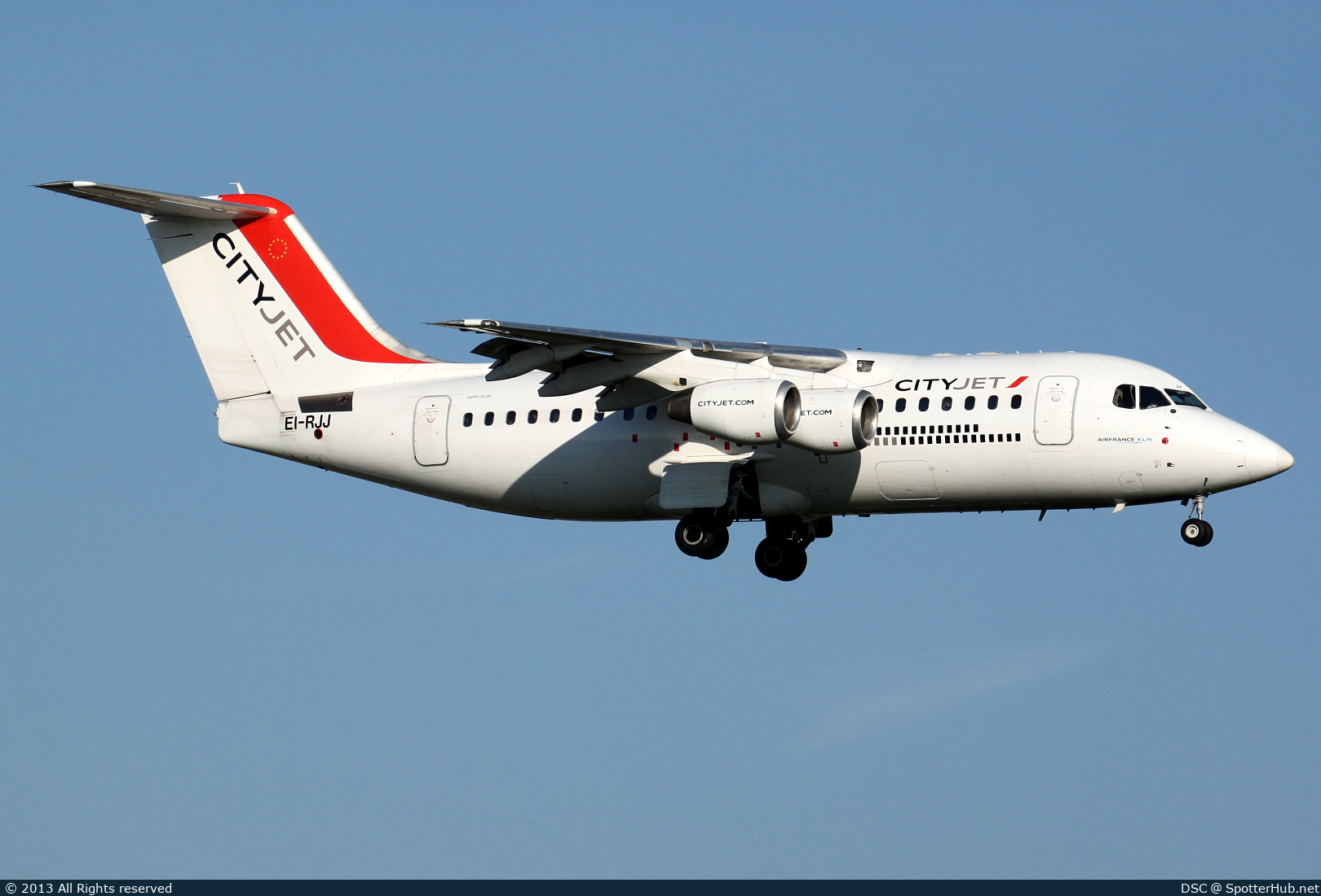 Photo of EI-RJJ - British Aerospace Avro RJ85 operated by CityJet