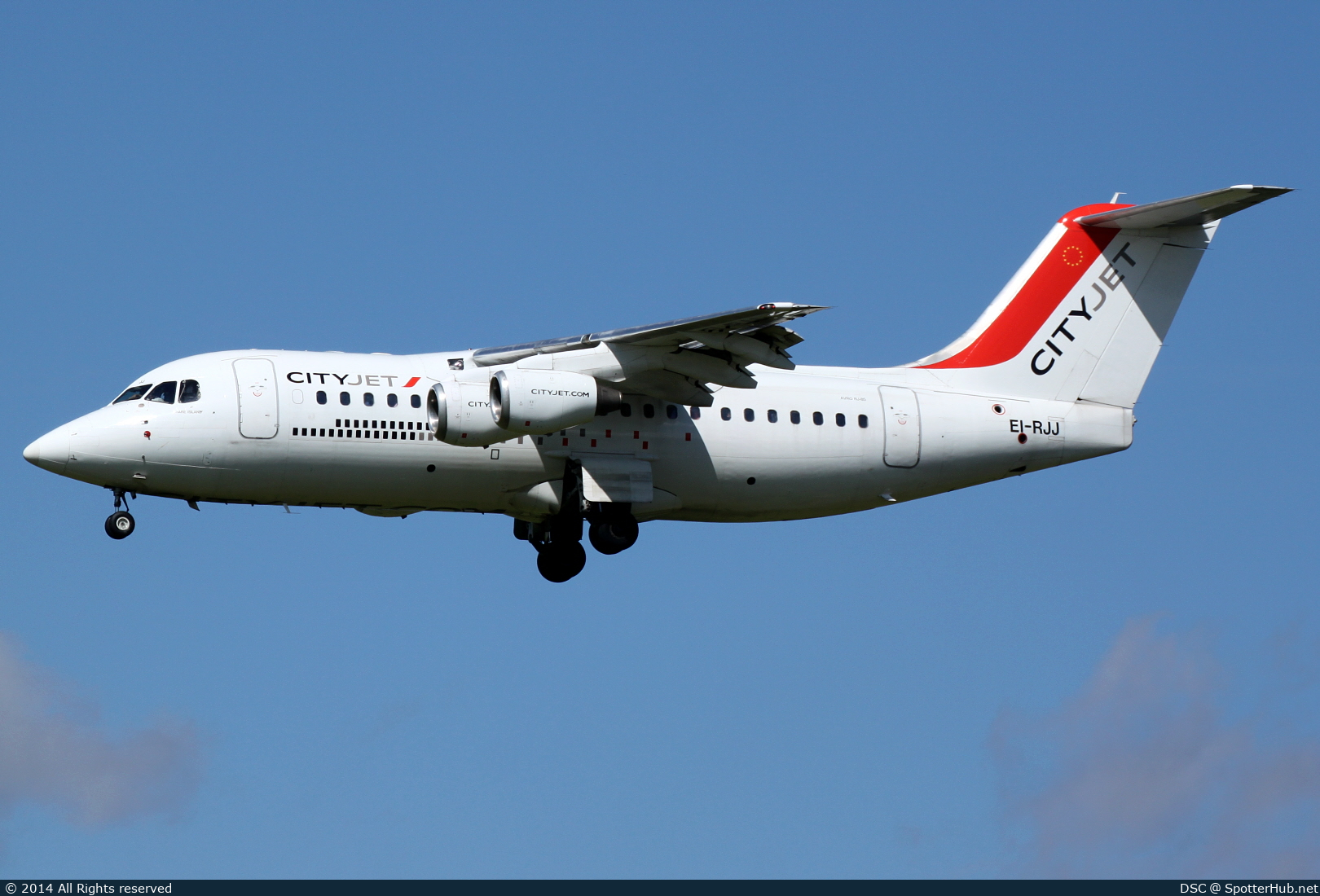 Photo of EI-RJJ - British Aerospace Avro RJ85 operated by CityJet
