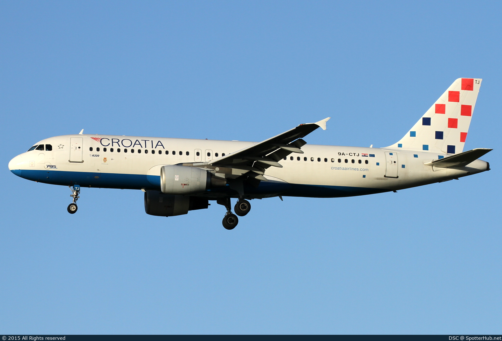 Photo of 9A-CTJ - Airbus A320-214 operated by Croatia Airlines