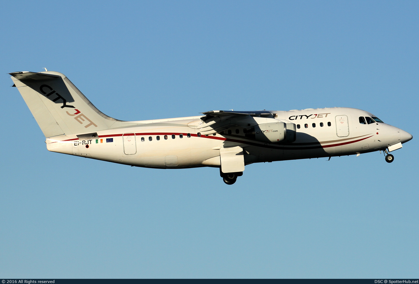 Photo of EI-RJT - British Aerospace Avro RJ85 operated by CityJet