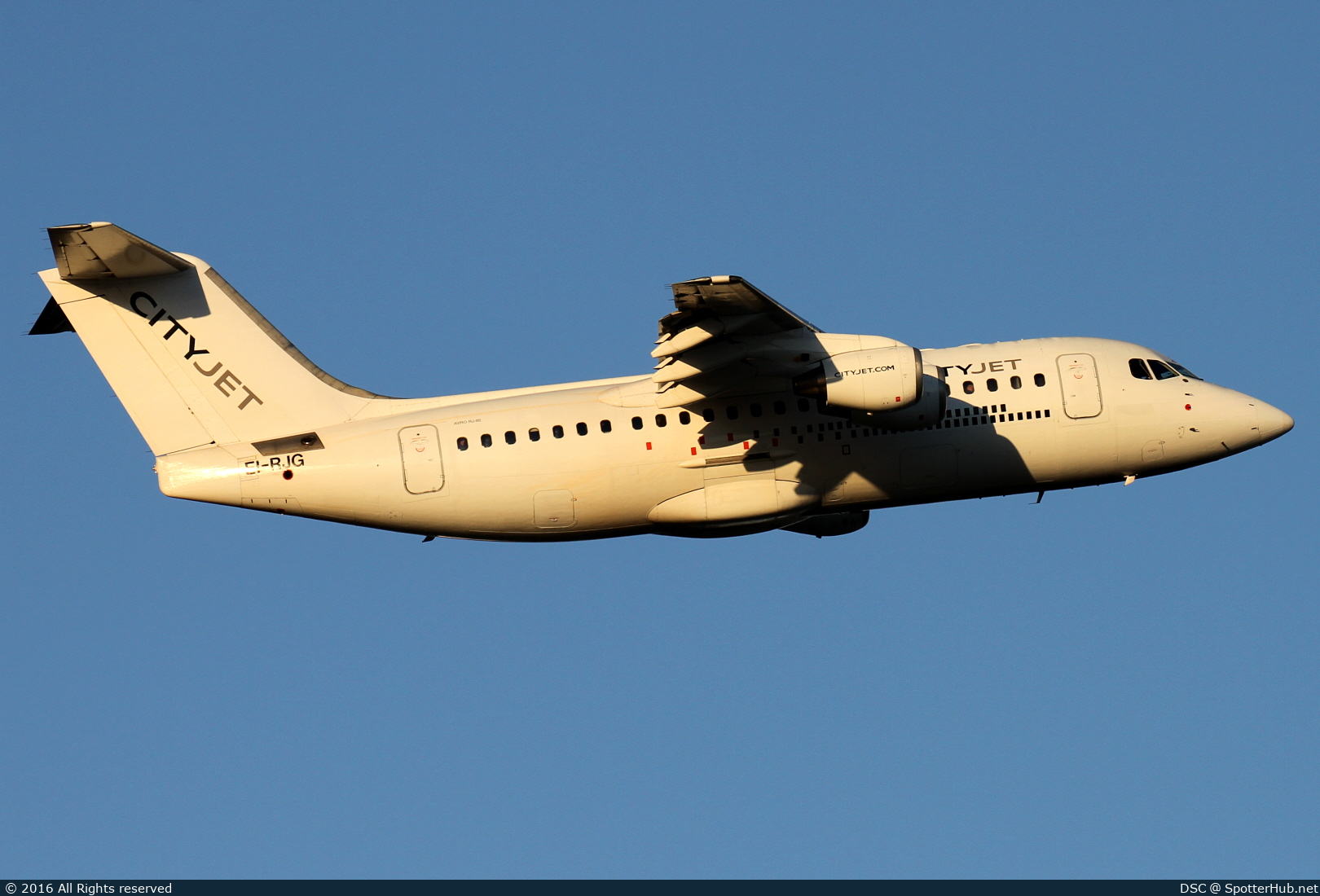 Photo of EI-RJG - British Aerospace Avro RJ85 operated by CityJet