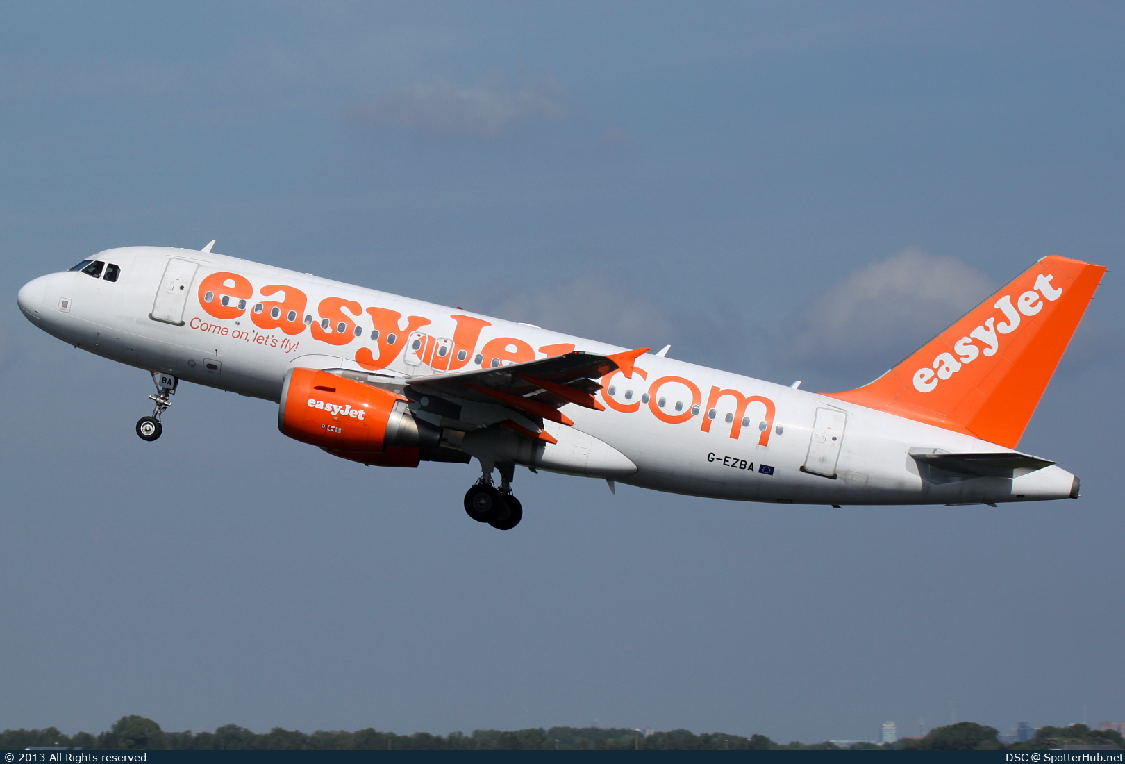 Photo of G-EZBA - Airbus A319-111 operated by easyJet