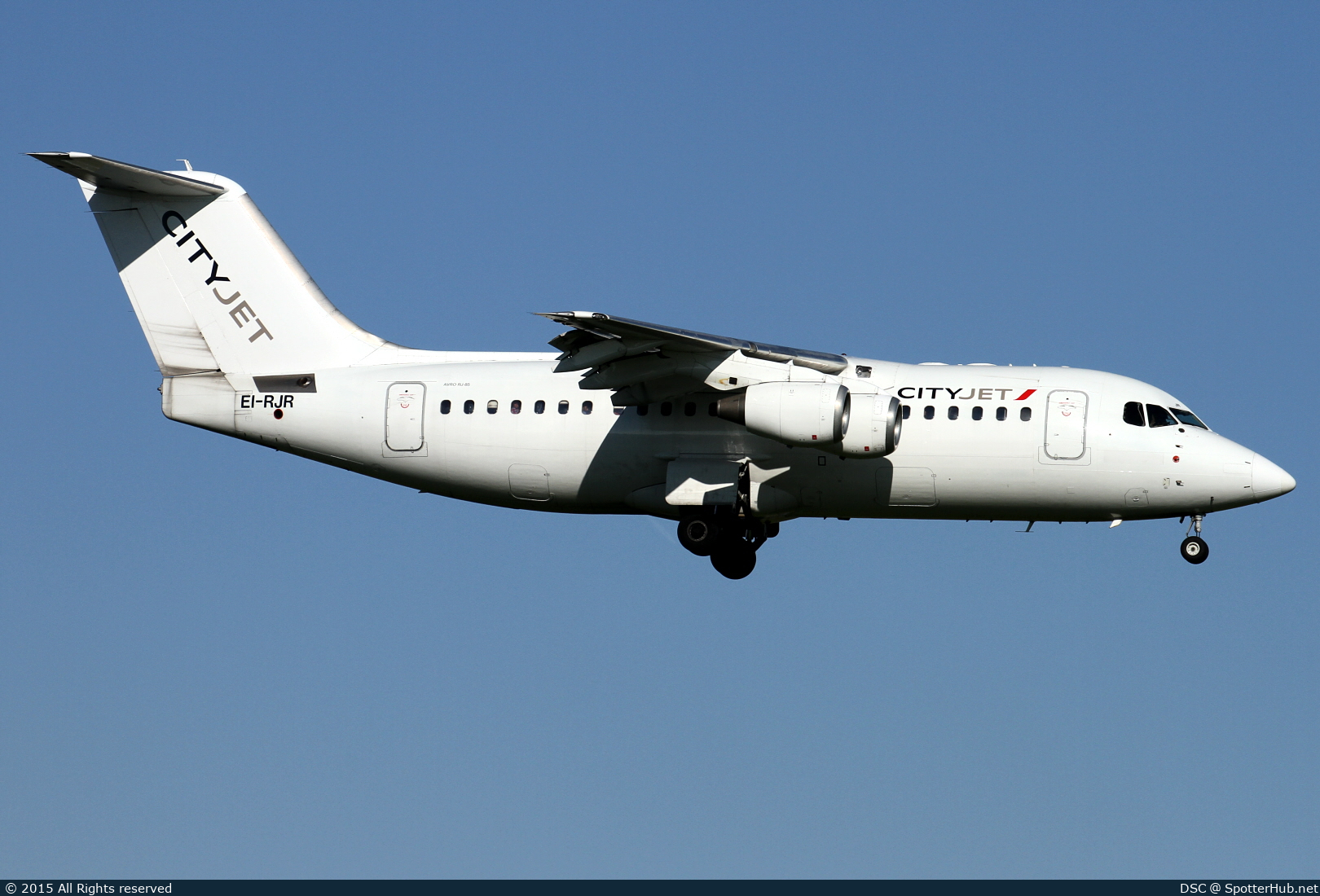 Photo of EI-RJR - British Aerospace Avro RJ85 operated by CityJet