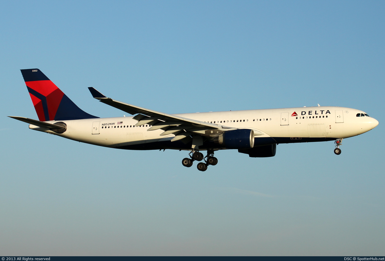 Photo of N852NW - Airbus A330-223 operated by Delta Air Lines