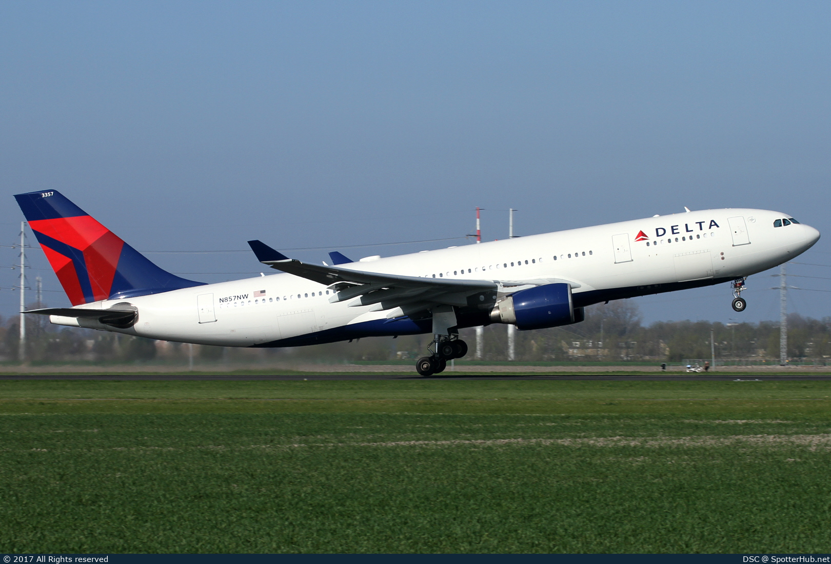 Photo of N857NW - Airbus A330-223 operated by Delta Air Lines