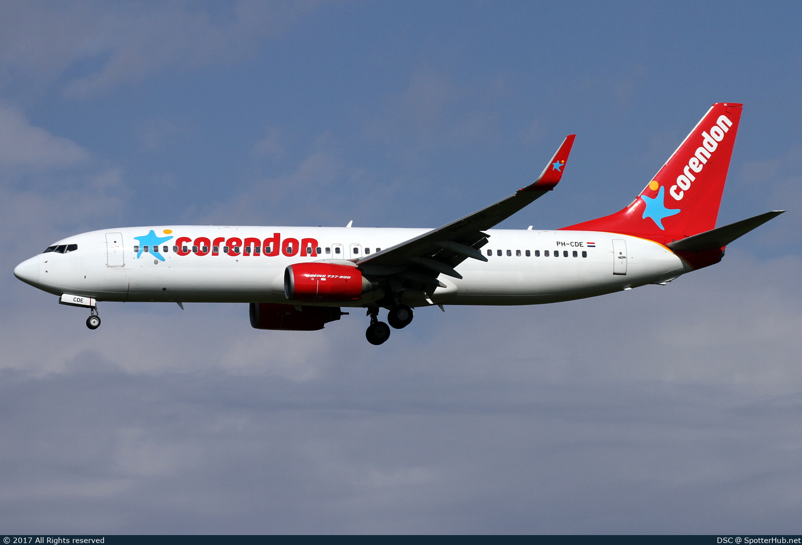 Photo of PH-CDE - Boeing 737-8GQ operated by Corendon Dutch Airlines