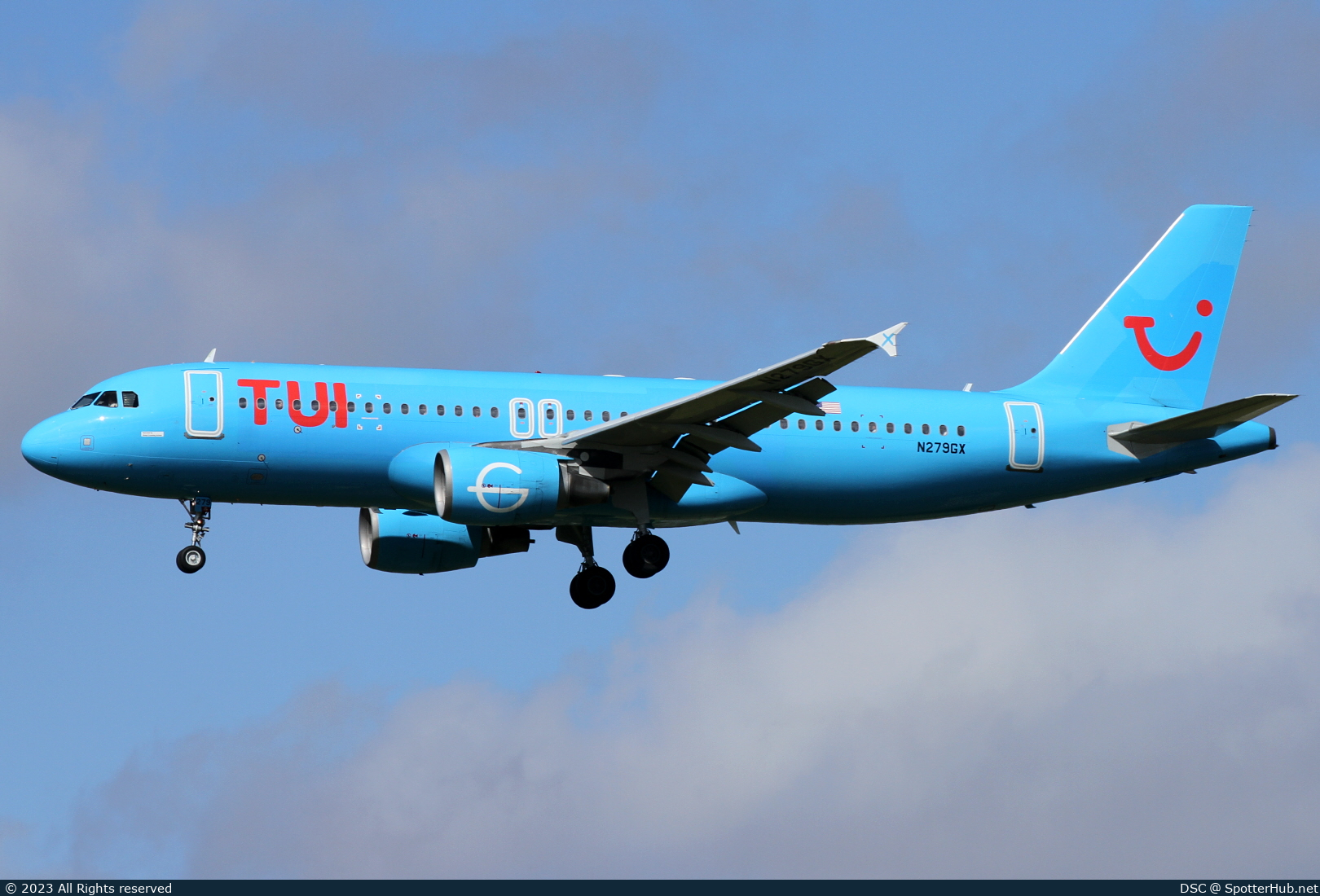 Photo of N279GX - Airbus A320-214 operated by TUI Airlines Nederland (opb GlobalX Airlines)