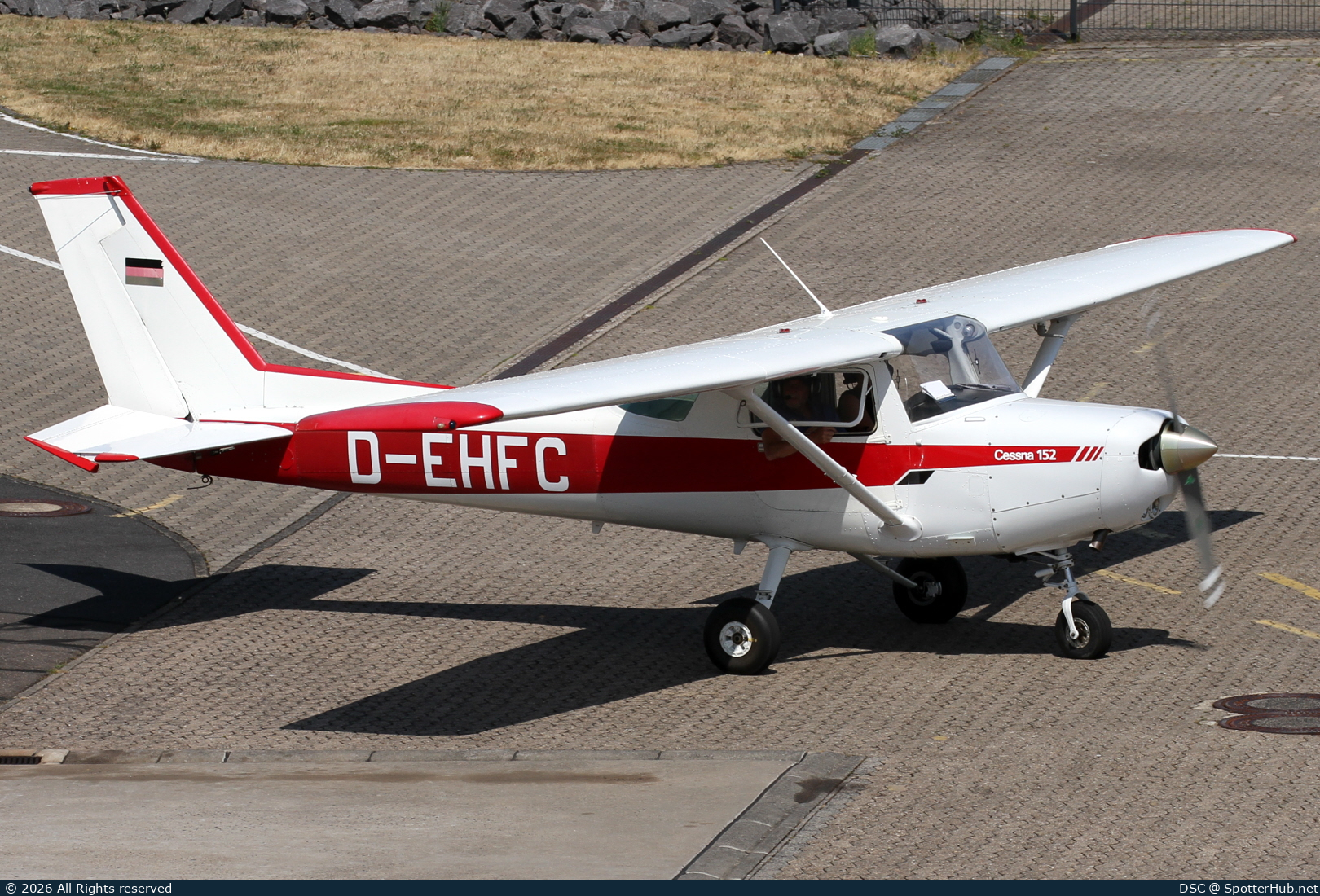 Photo of D-EHFC - Cessna 152 operated by BWLV Motorflugschule