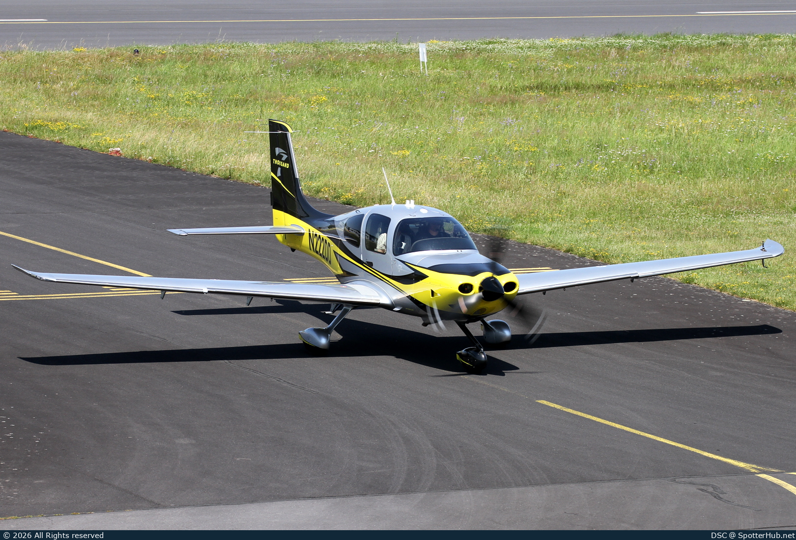 Photo of N222DD - Cirrus SR22T G6 operated by Panorama Air