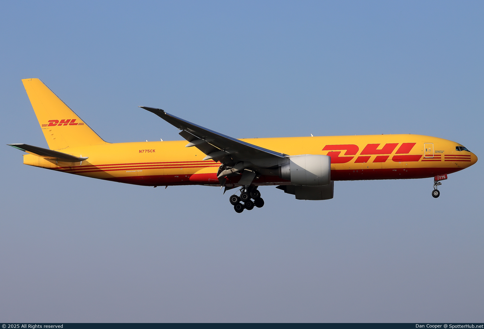 Photo of N775CK - Boeing 777-FBL operated by Kalitta Air