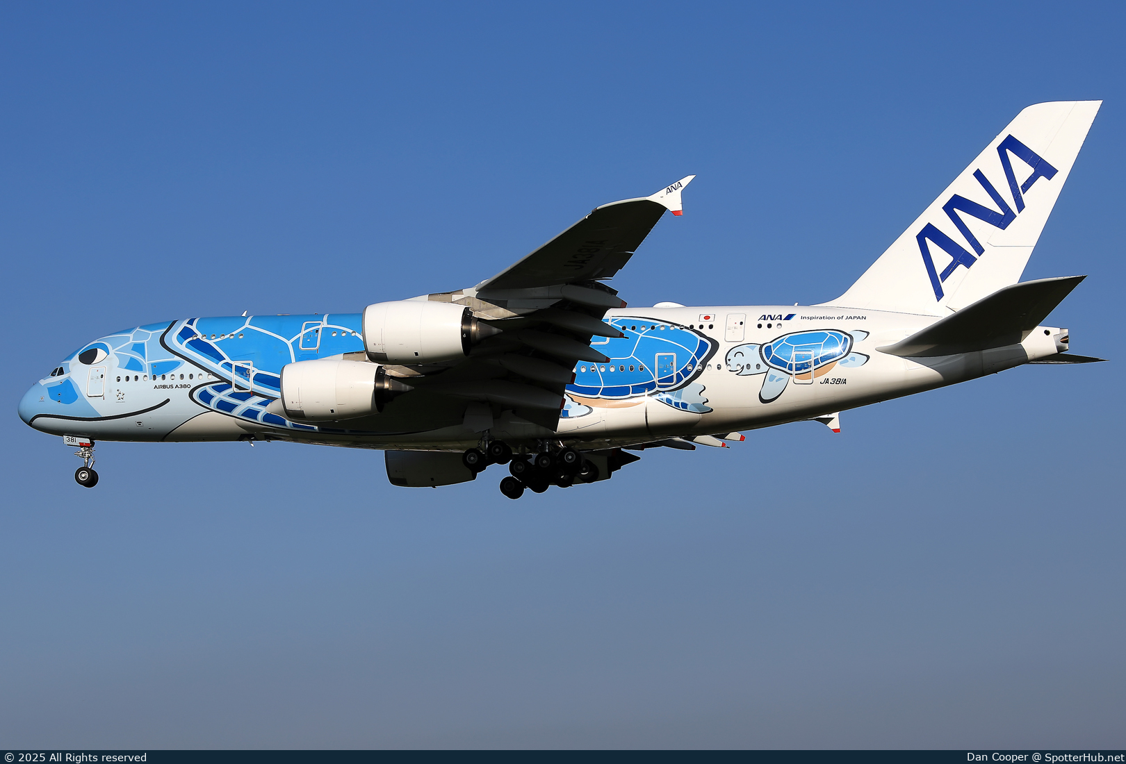Photo of JA381A - Airbus A380-841 operated by ANA All Nippon Airways