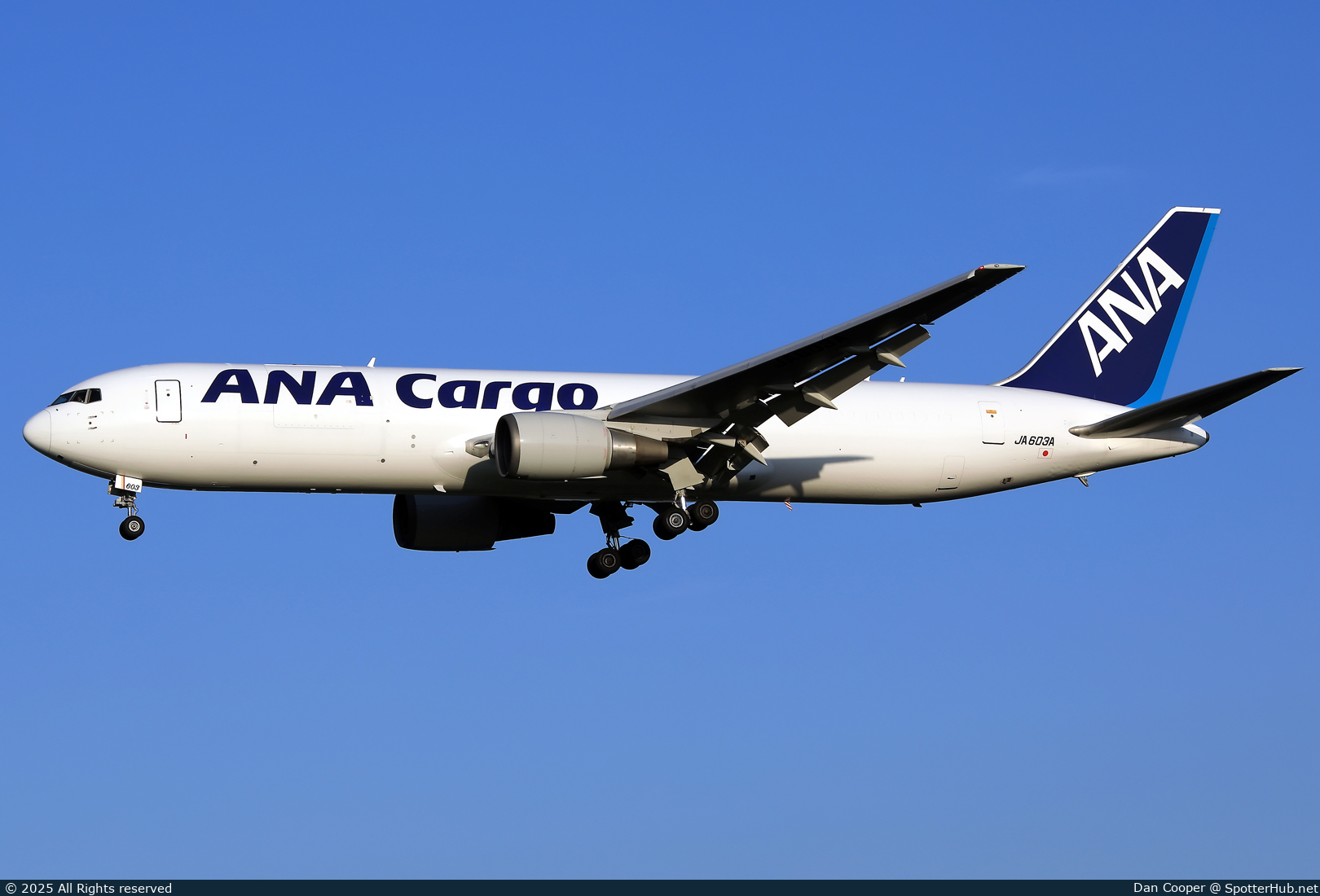 Photo of JA603A - Boeing 767-381(ER)(BCF) operated by ANA Cargo