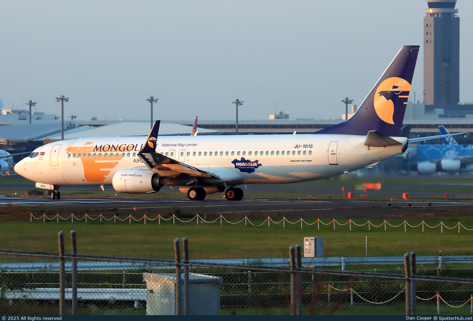 Photo of JU-1015 - Boeing 737-8SH operated by MIAT Mongolian Airlines