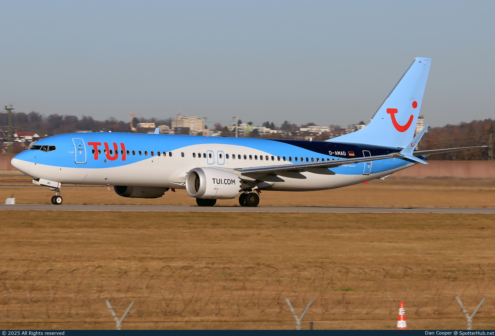 Photo of D-AMAD - Boeing 737 MAX 8 operated by TUIfly