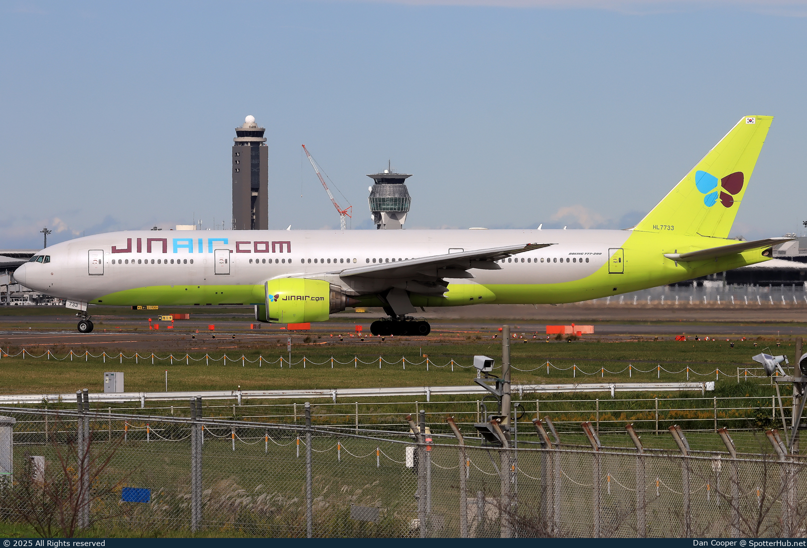 Photo of HL7733 - Boeing 777-2B5(ER) operated by Jin Air
