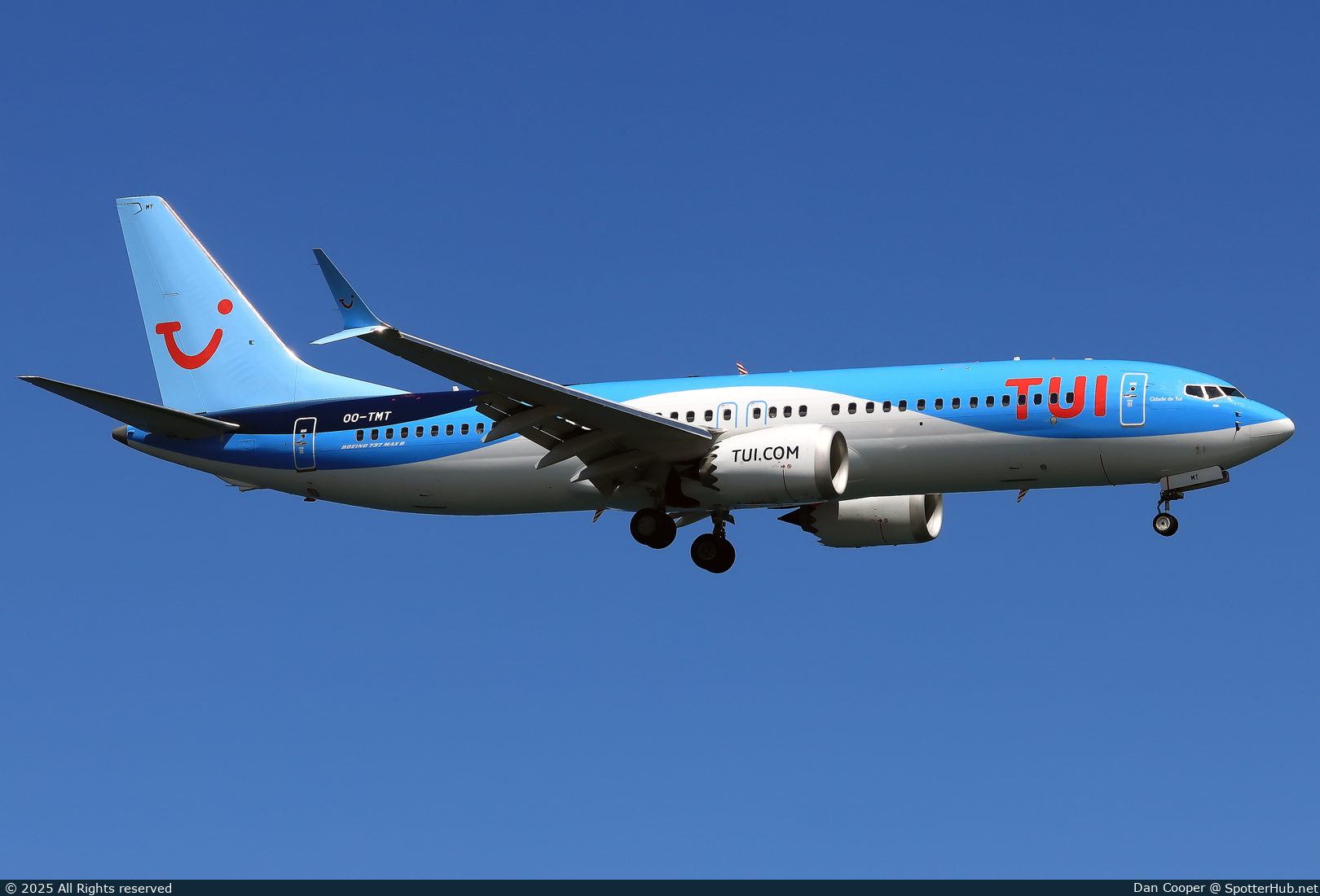 Photo of OO-TMT - Boeing 737 MAX 8 operated by TUI Airlines Belgium