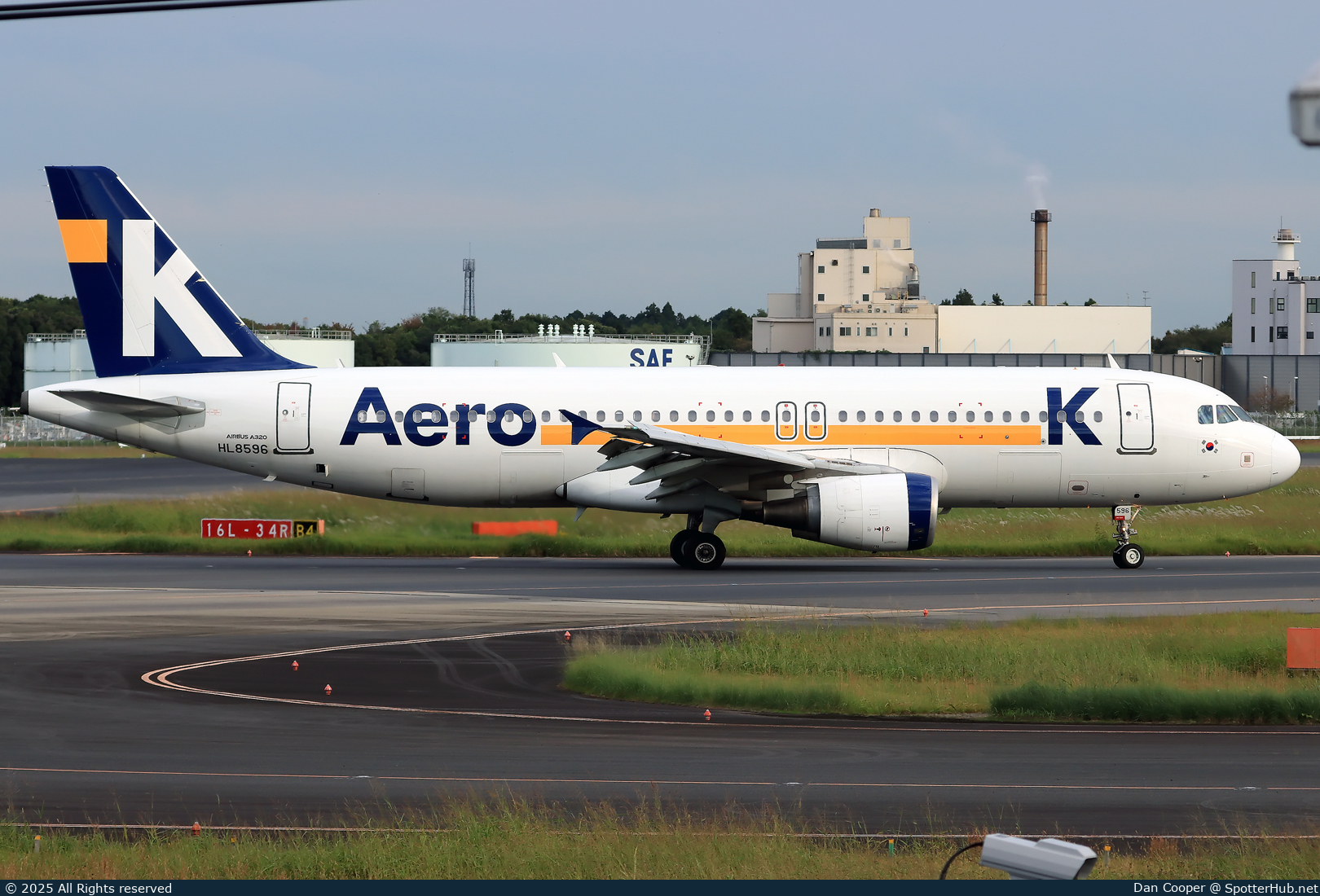 Photo of HL8596 - Airbus A320-216 operated by Aero K