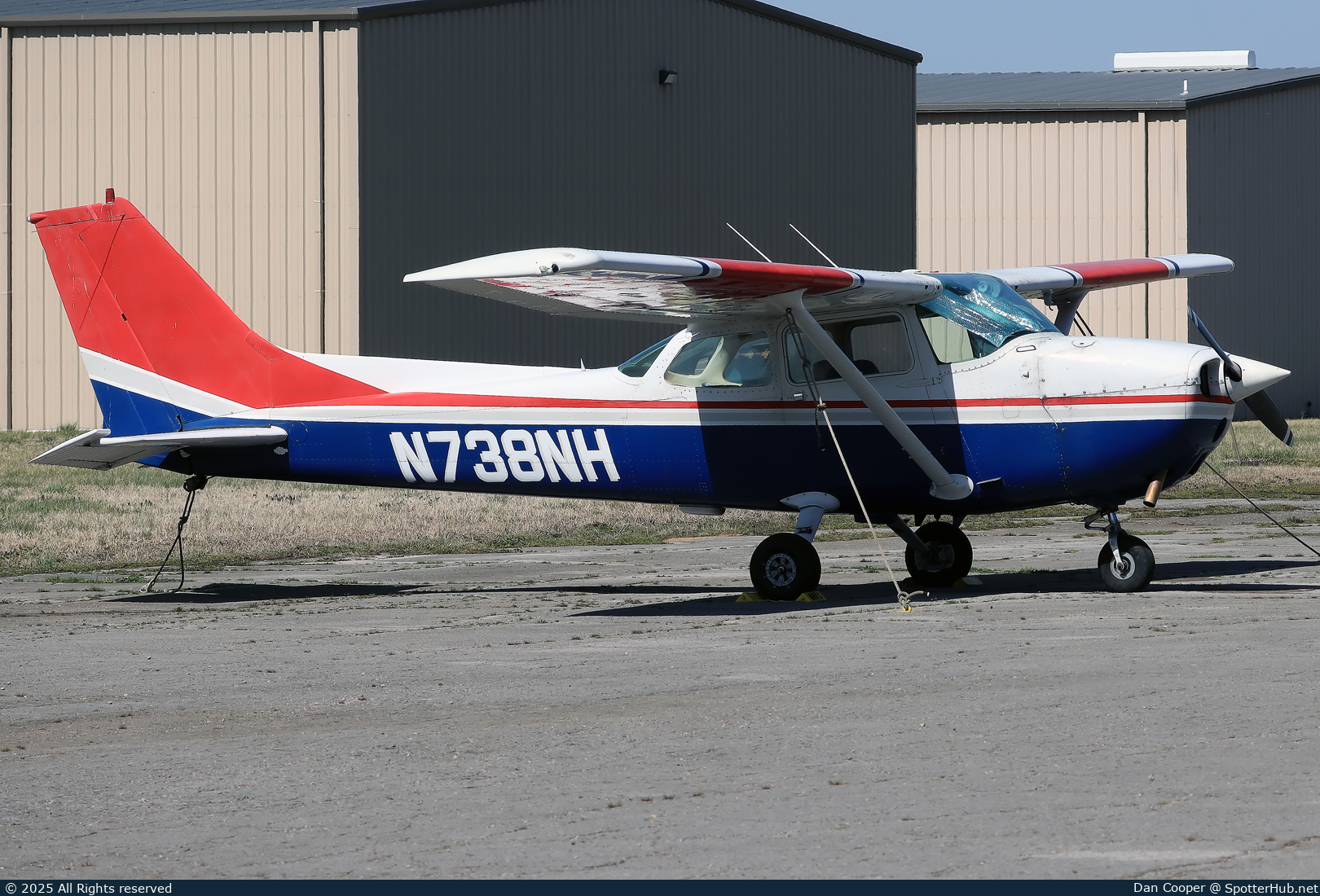 Photo of N738NH - Cessna 172N Skyhawk operated by US Navy CNIC