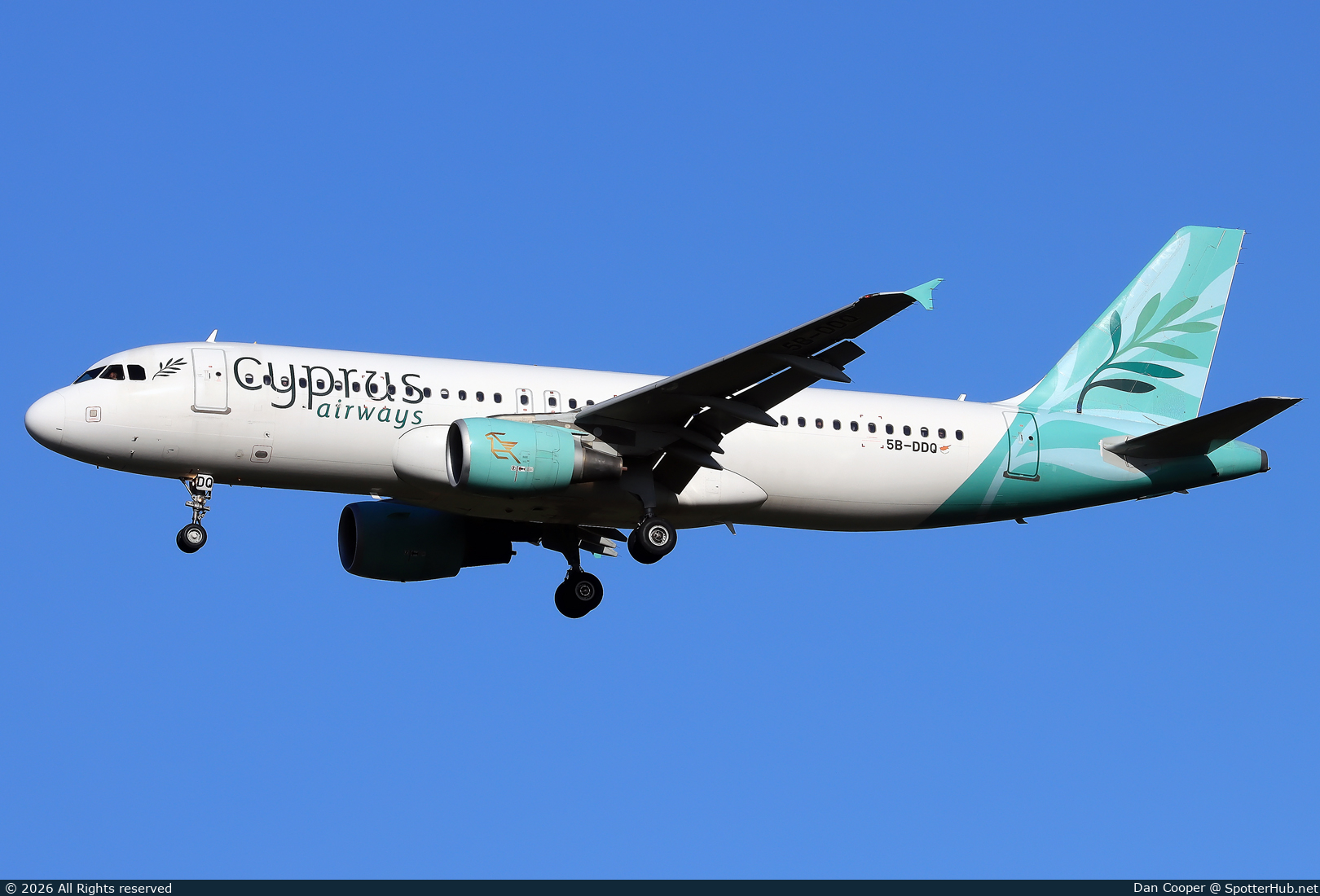 Photo of 5B-DDQ - Airbus A320-214 operated by Cyprus Airways [2016]