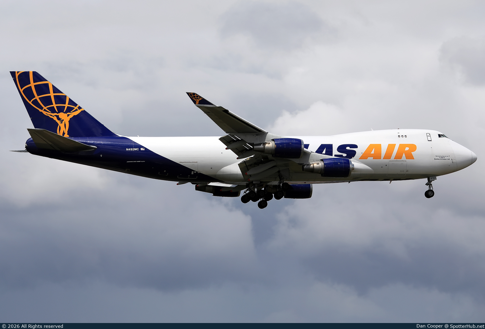 Photo of N492MC - Boeing 747-47UF operated by Atlas Air