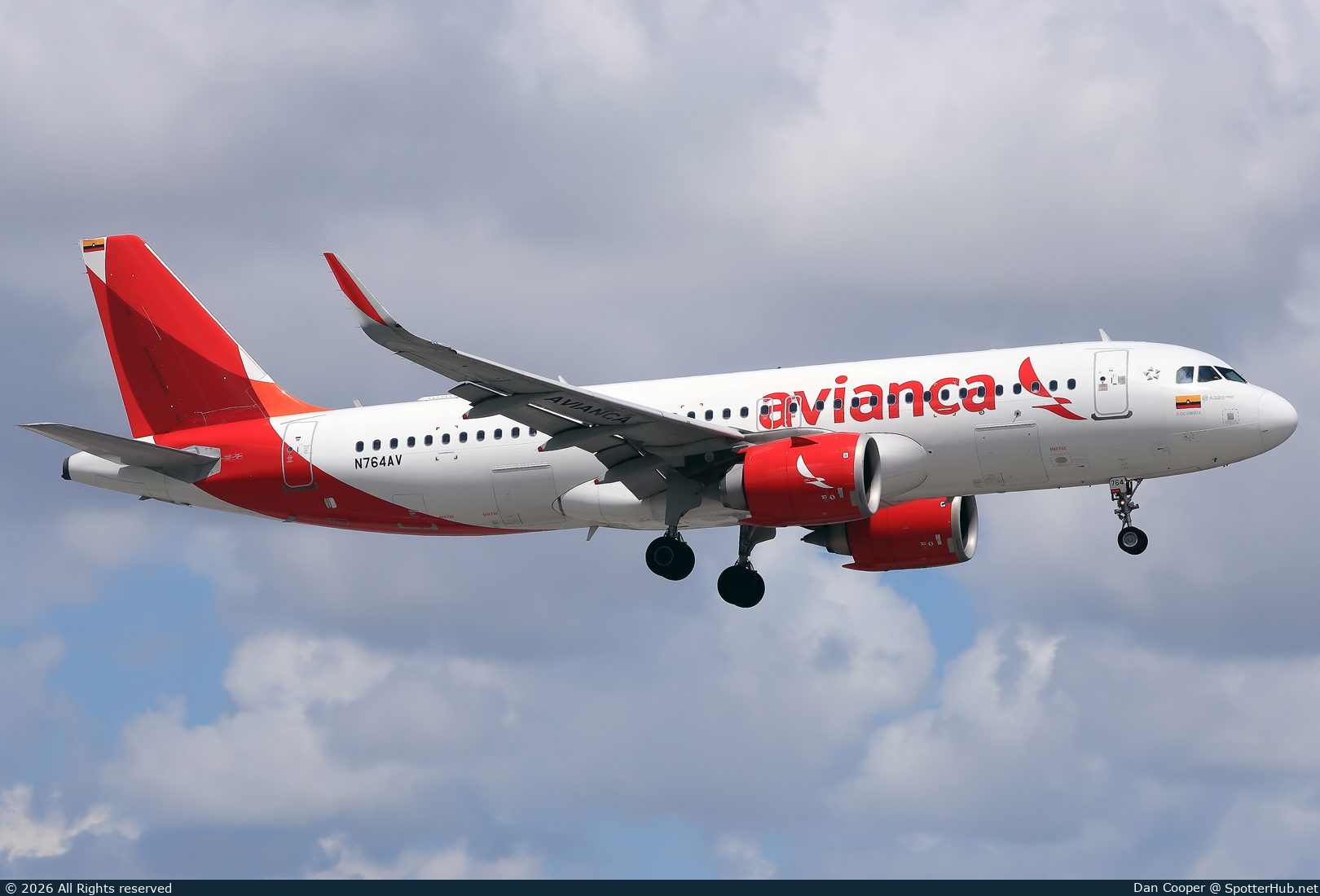Photo of N764AV - Airbus A320-251N operated by Avianca