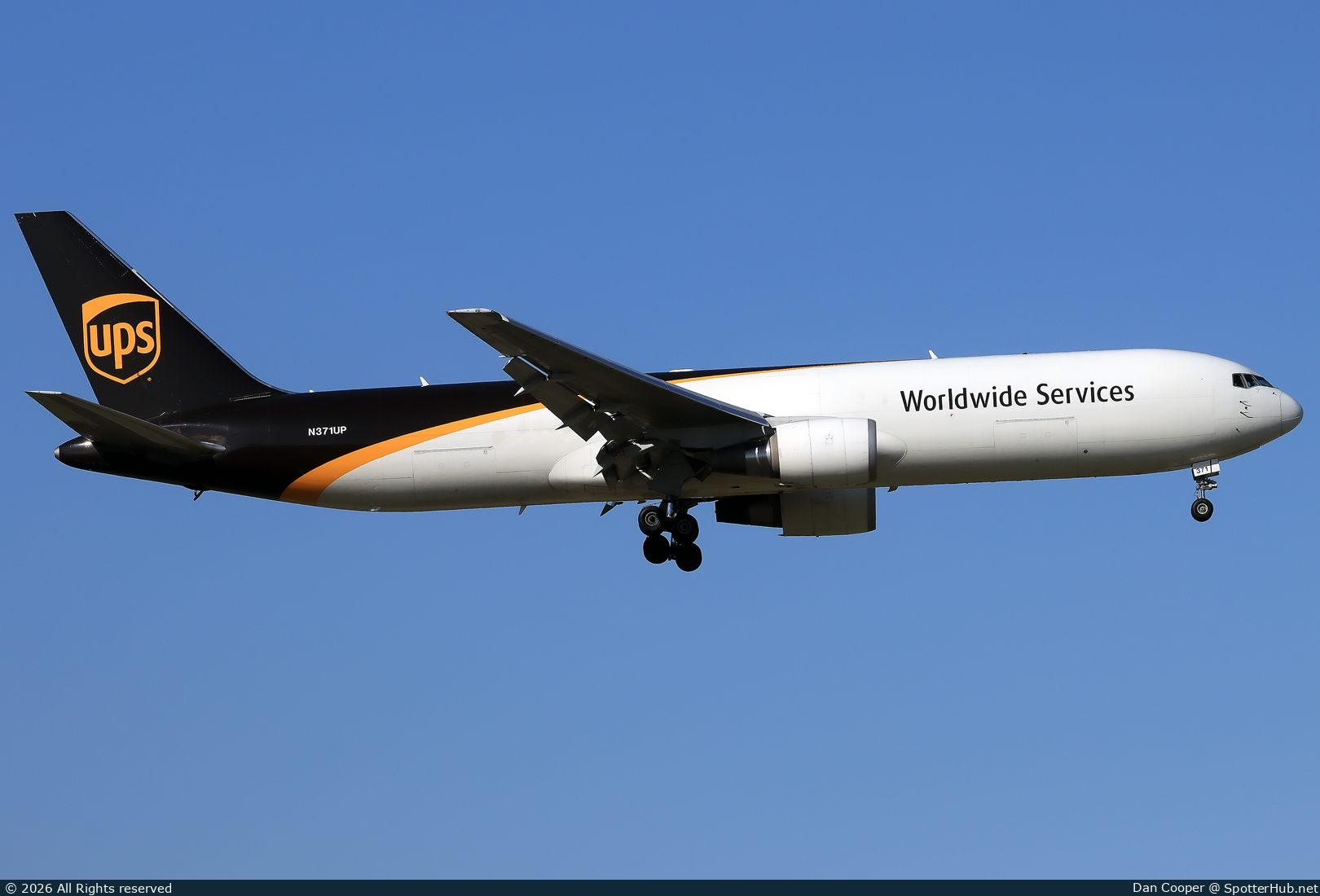Photo of N371UP - Boeing 767-300F operated by UPS United Parcel Service