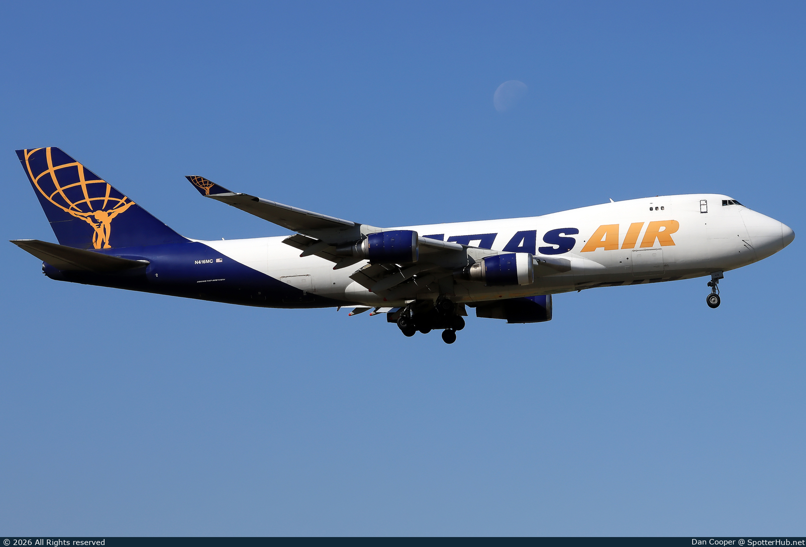 Photo of N416MC - Boeing 747-47UF operated by Atlas Air