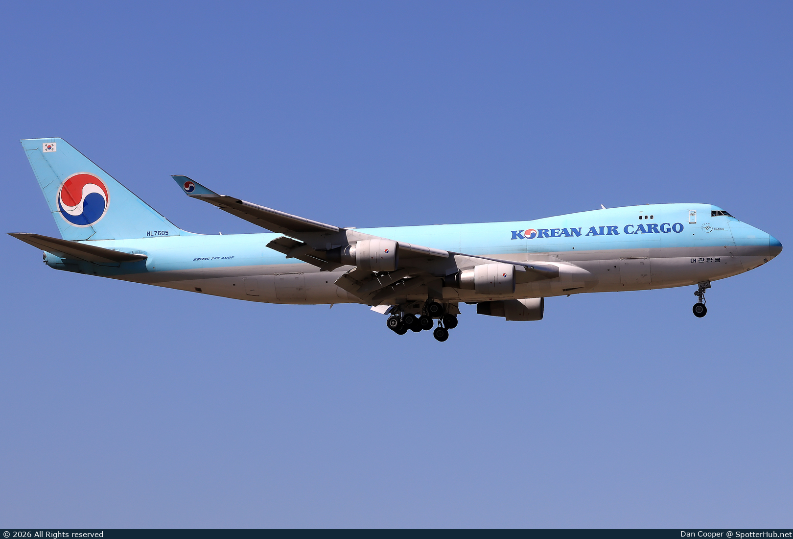 Photo of HL7605 - Boeing 747-4B5F(ER) operated by Korean Air Cargo