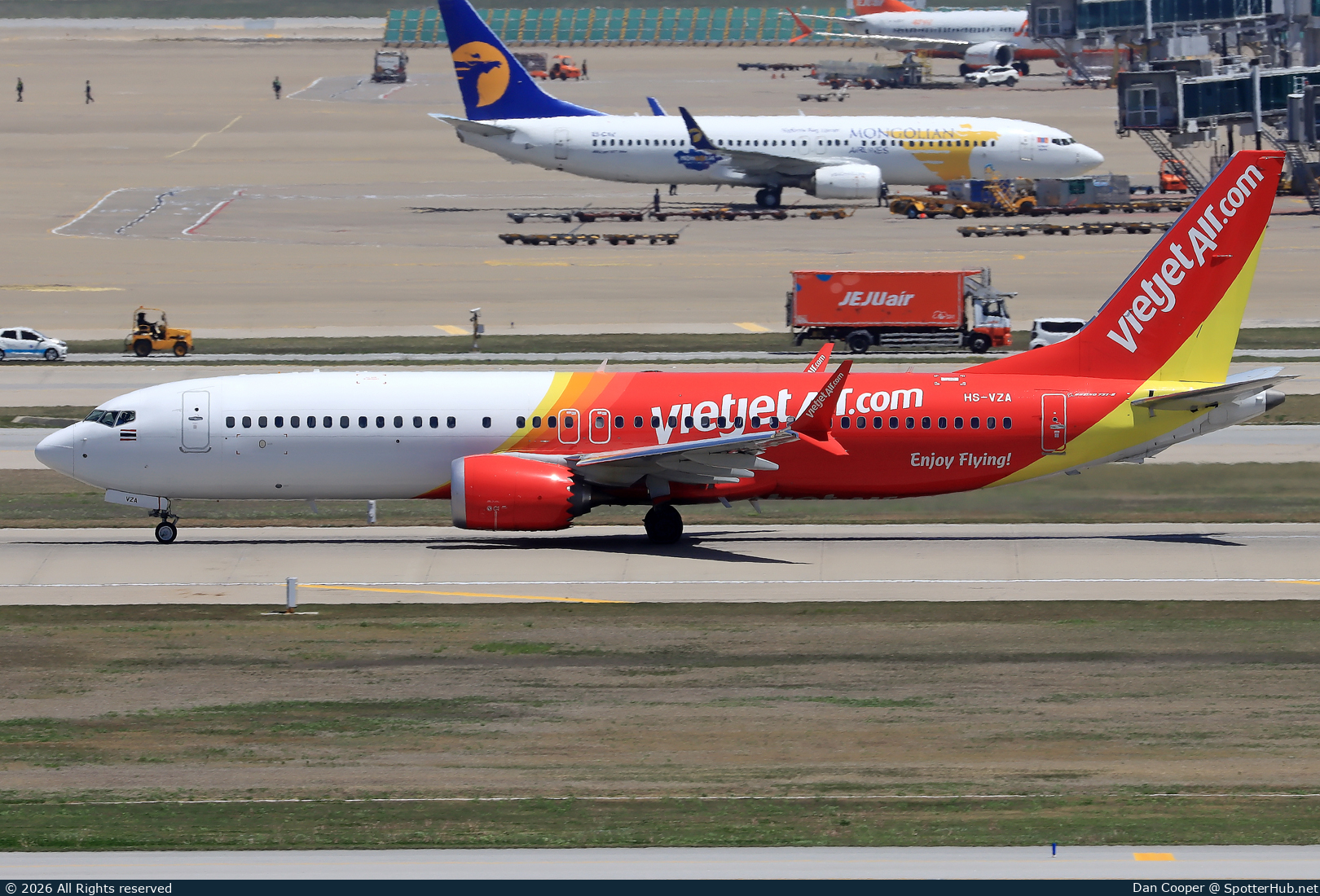 Photo of HS-VZA - Boeing 737 MAX 8 operated by Thai VietJet Air