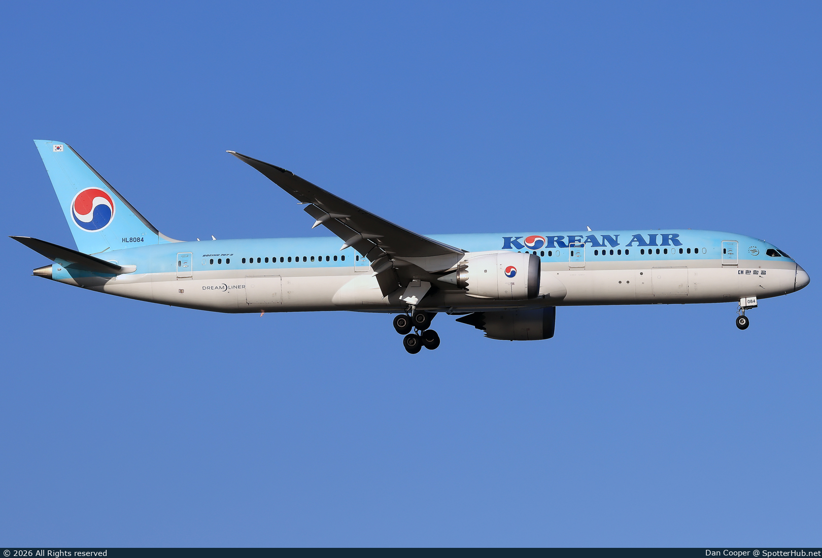 Photo of HL8084 - Boeing 787-9 Dreamliner operated by Korean Air