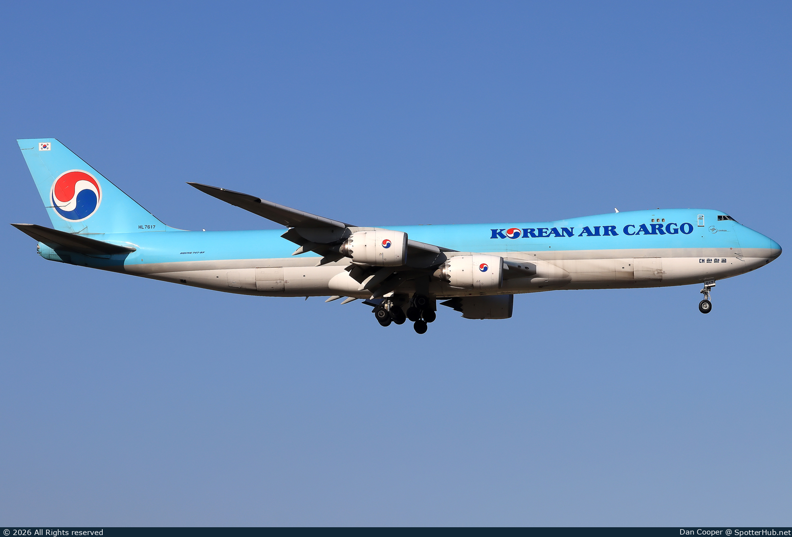 Photo of HL7617 - Boeing 747-8B5F operated by Korean Air Cargo