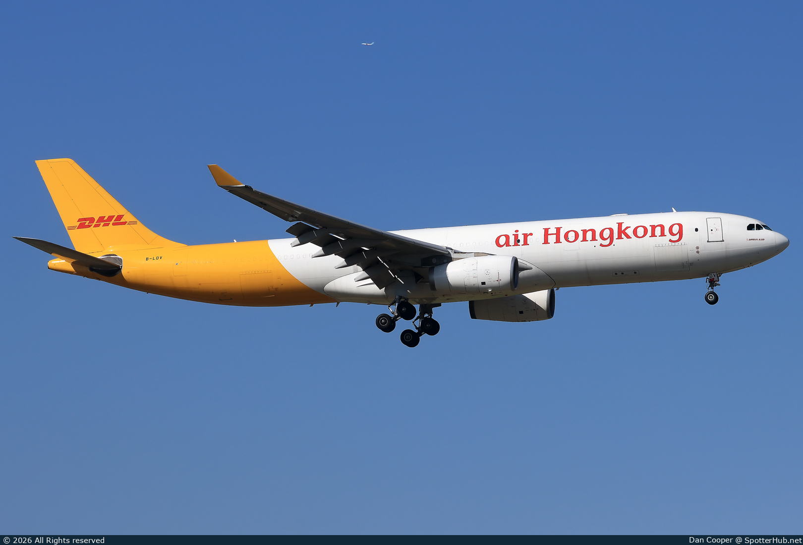 Photo of B-LDV - Airbus A330-343(P2F) operated by Air Hong Kong