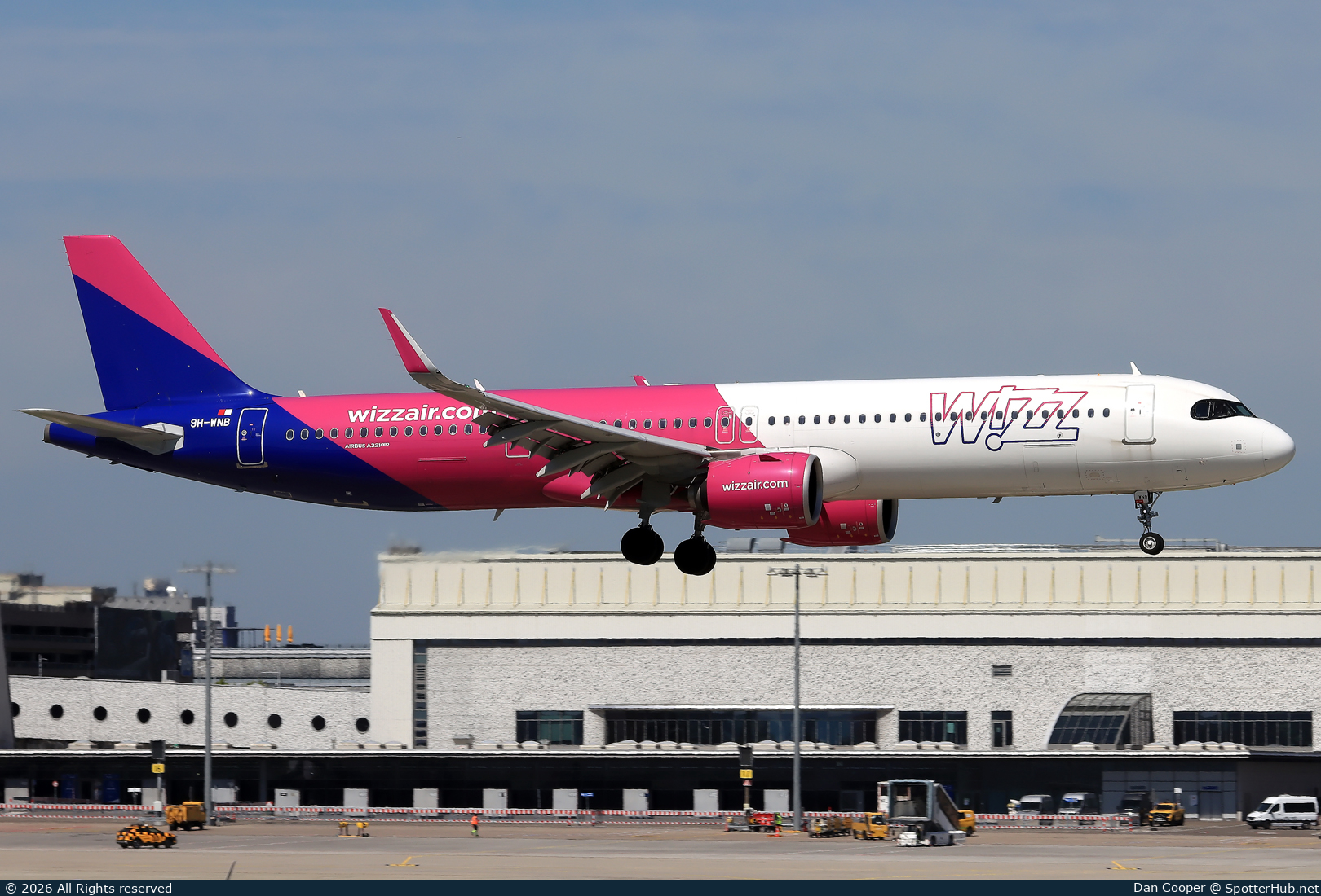 Photo of 9H-WNB - Airbus A321-271NX operated by Wizz Air Malta