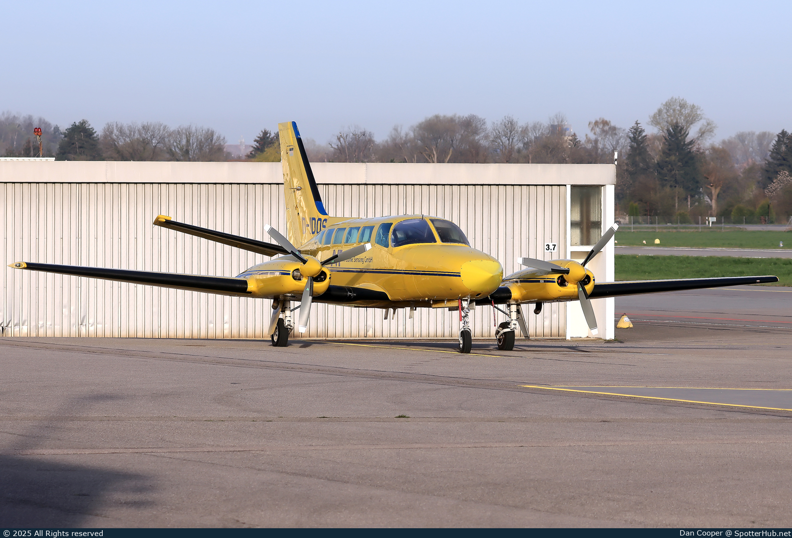 Photo of D-IDOS - Cessna 404 Titan operated by AVT Airborne Sensing