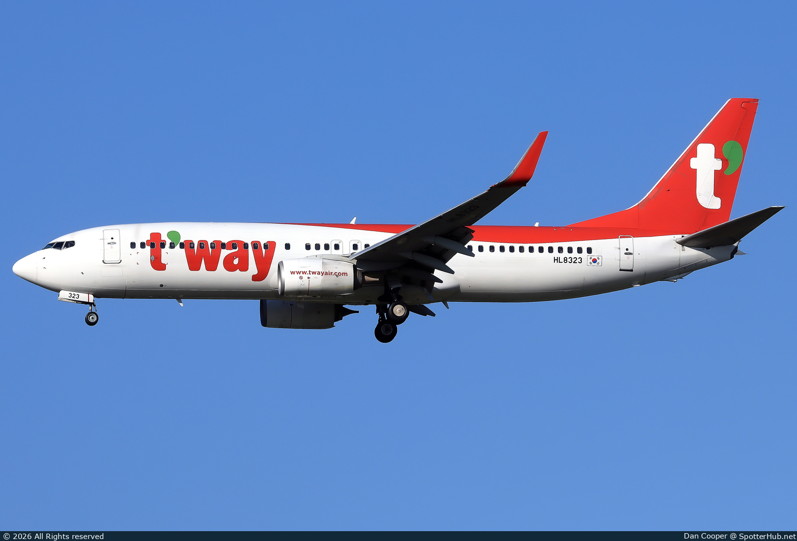 Photo of HL8323 - Boeing 737-8AS operated by T'Way Air