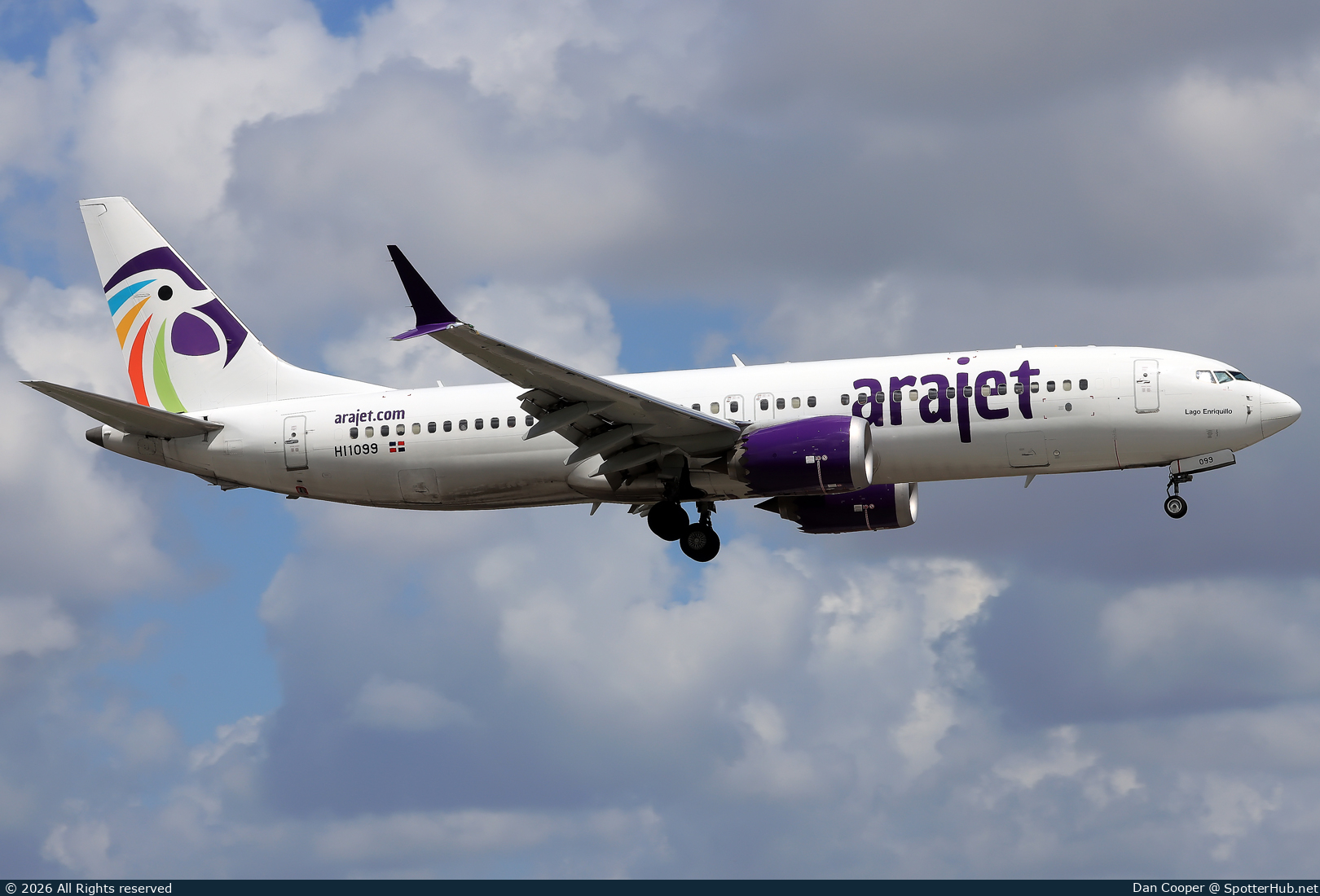 Photo of HI1099 - Boeing 737 MAX 8 operated by Arajet
