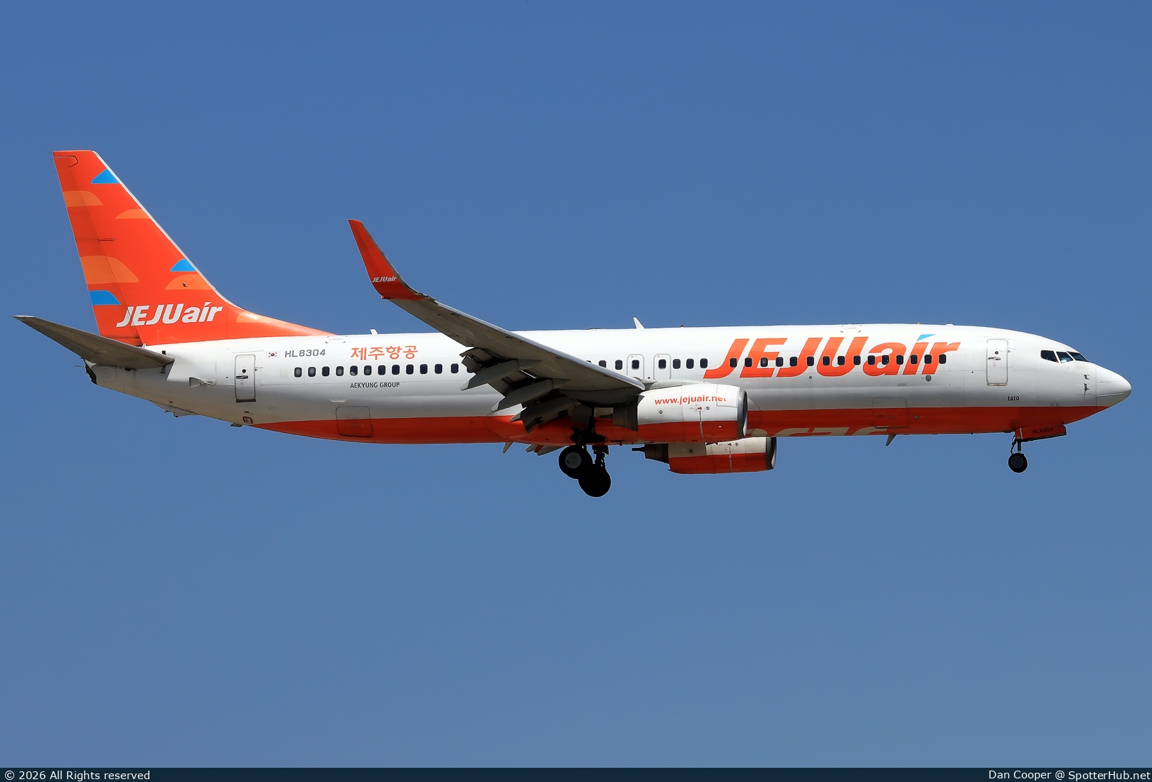 Photo of HL8304 - Boeing 737-8JP operated by Jeju Air