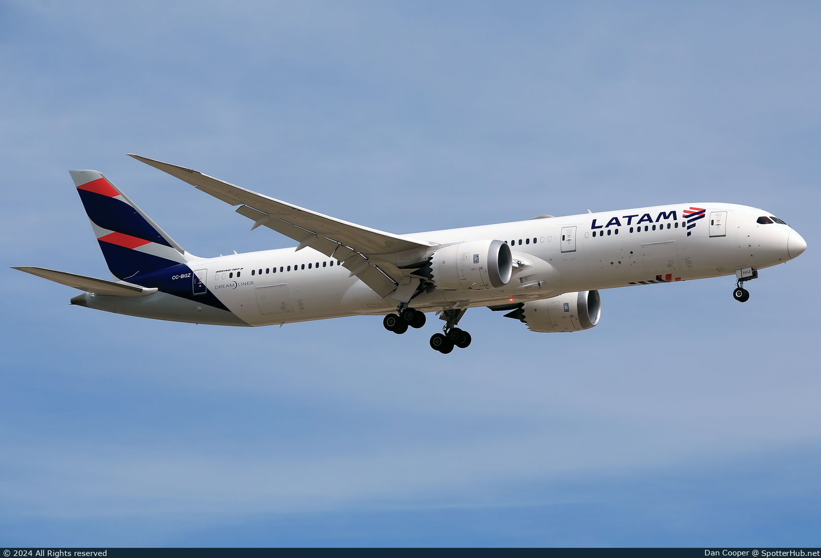 Photo of CC-BGZ - Boeing 787-9 Dreamliner operated by LATAM Airlines