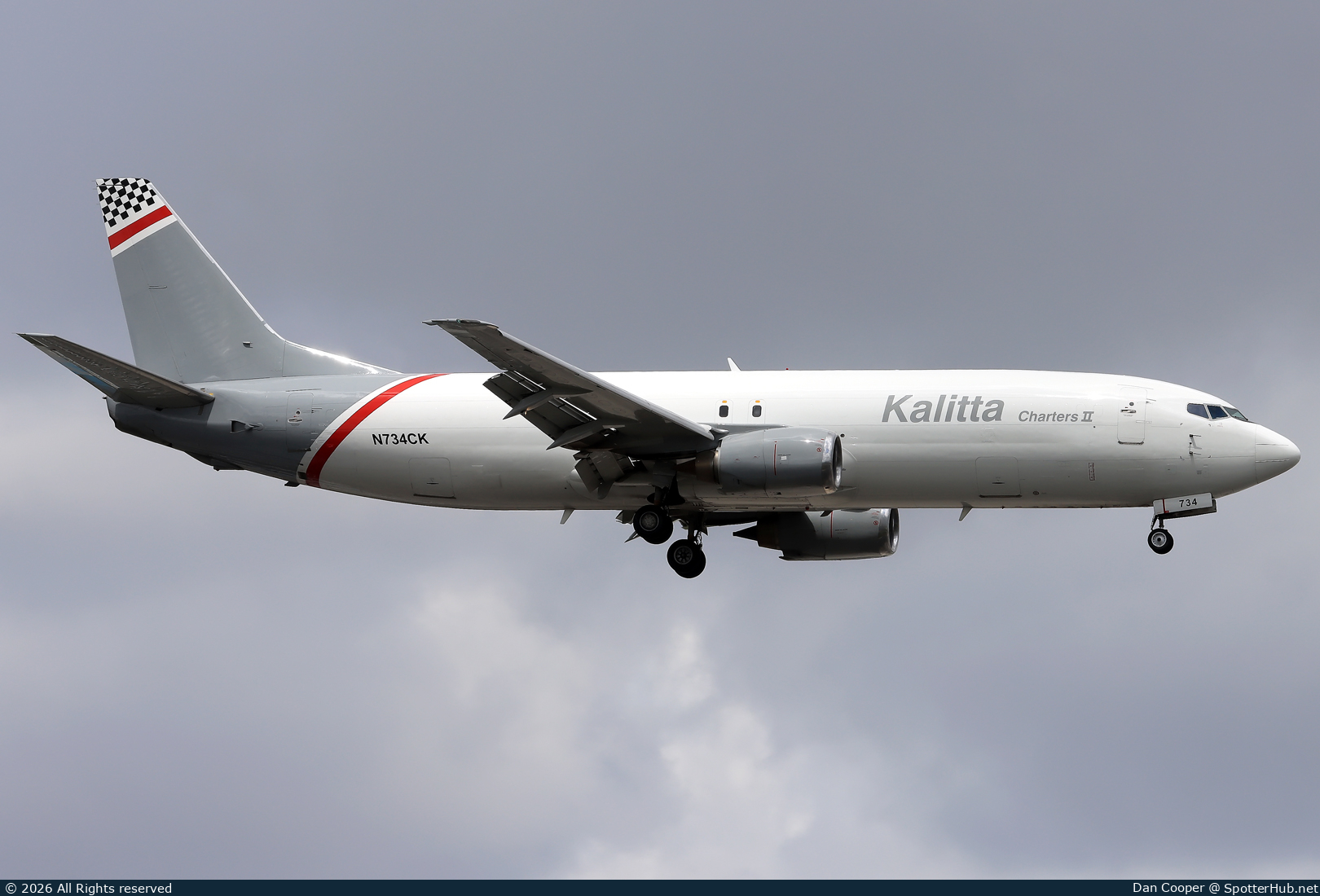 Photo of N734CK - Boeing 737-436(SF) operated by Kalitta Charters II