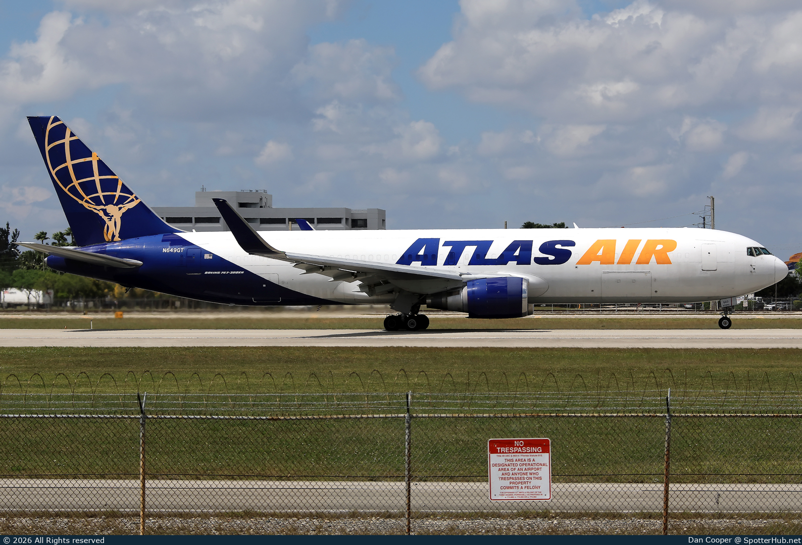 Photo of N649GT - Boeing 767-375(ER)(BCF) operated by Atlas Air