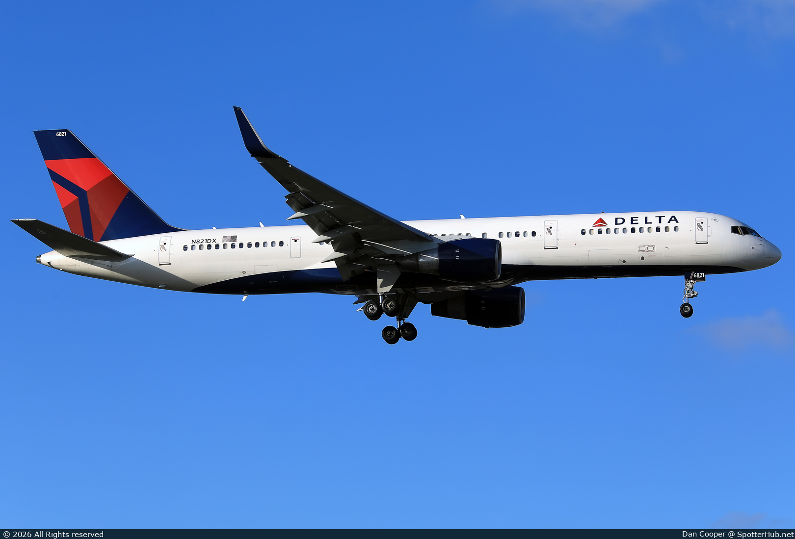 Photo of N821DX - Boeing 757-26D operated by Delta Air Lines
