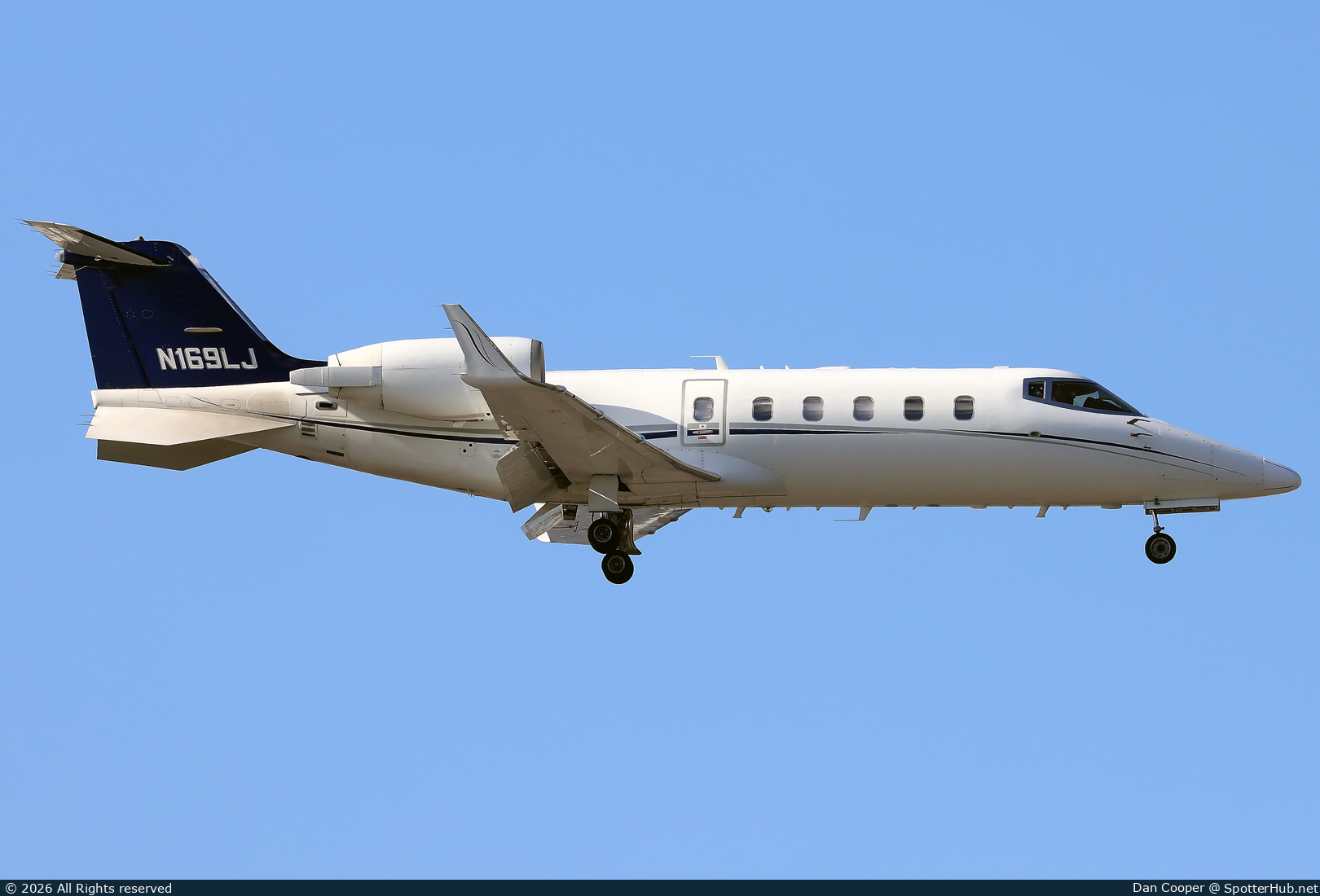 Photo of N169LJ - Bombardier Learjet 60 operated by SelectJet